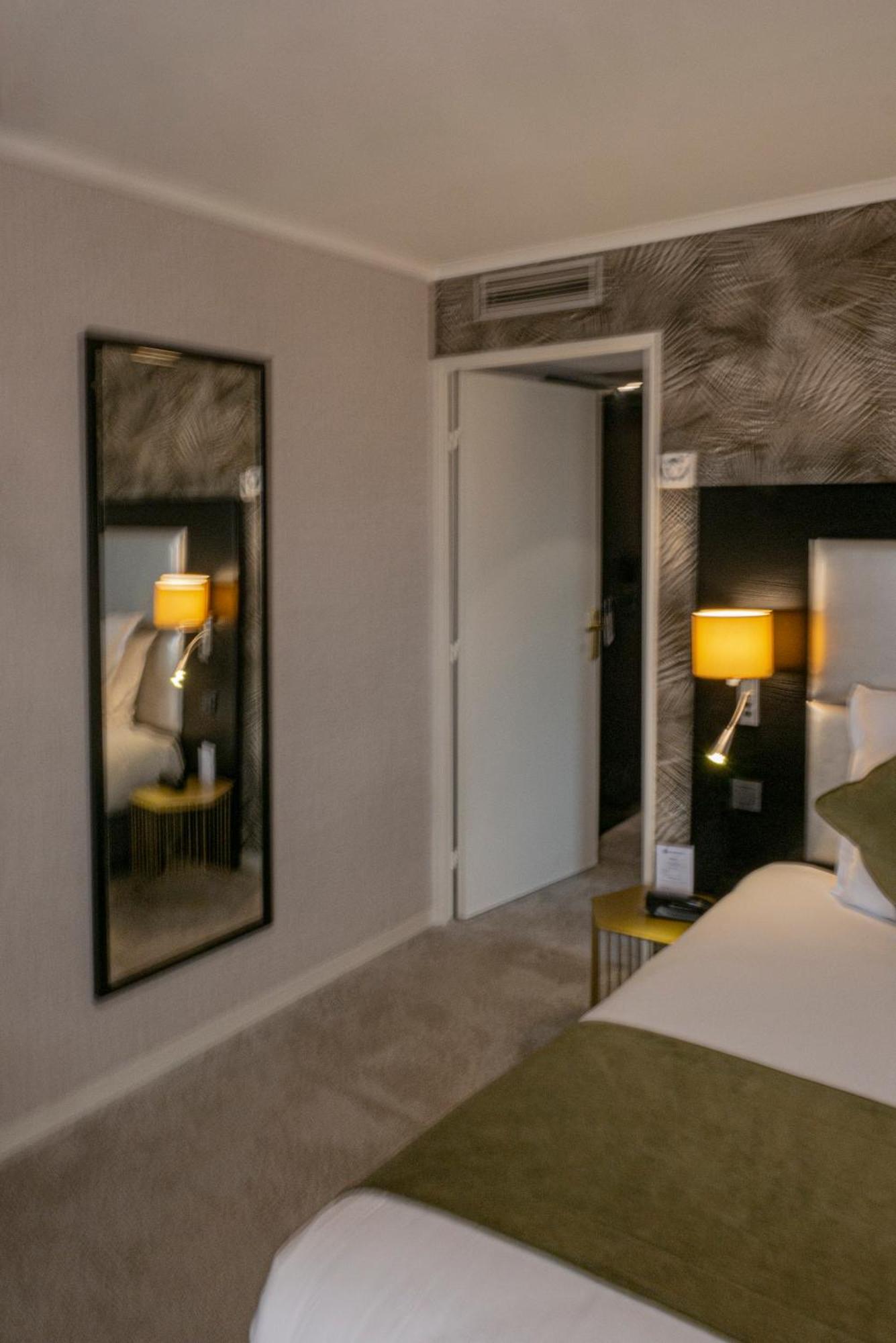 Western Allegro Nation Hotel 4*