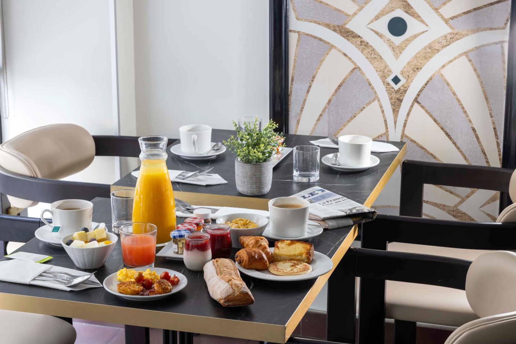 Hotel Elysées Bassano Parigi