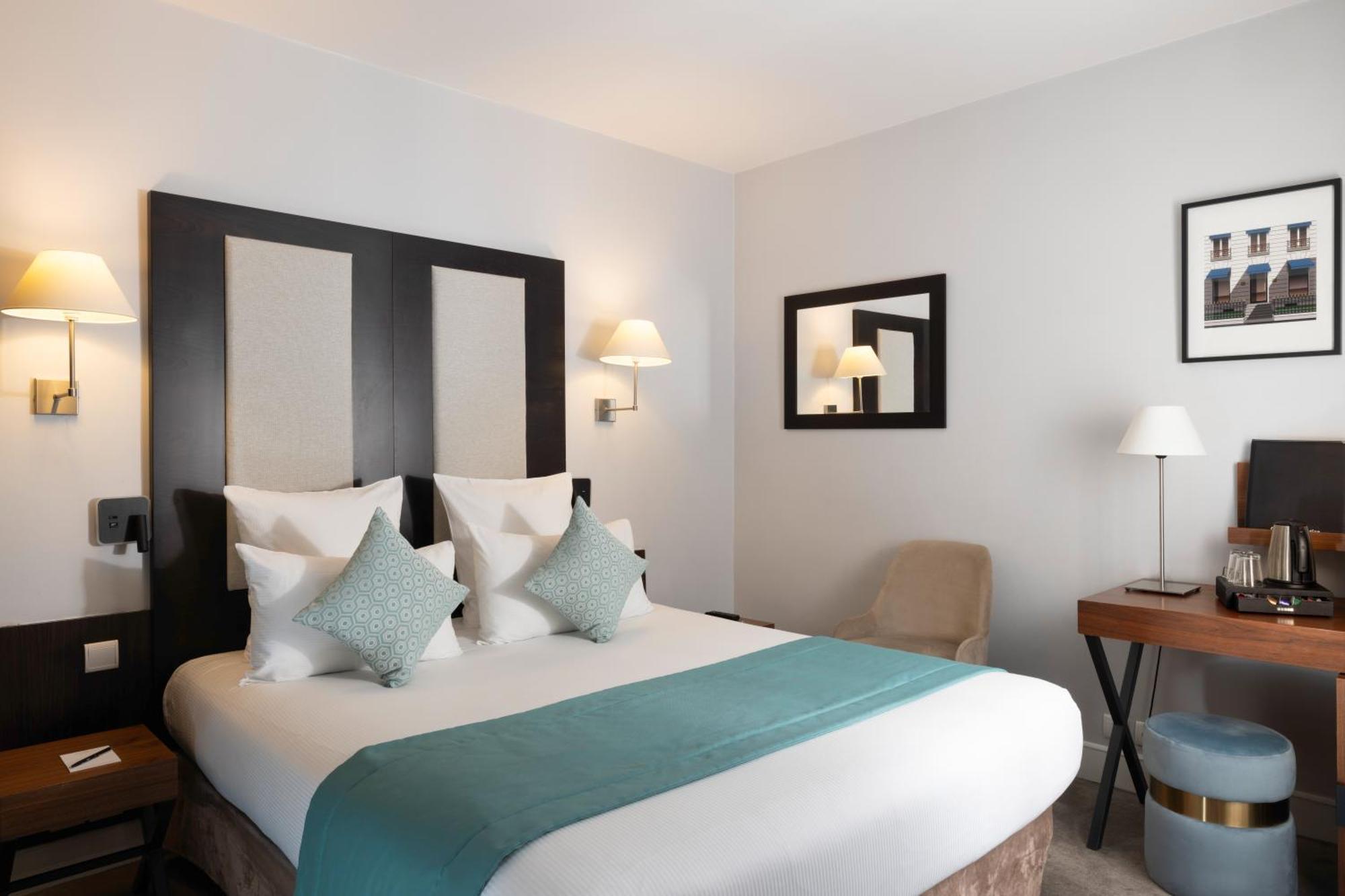 Hotel Elysées Bassano Parigi