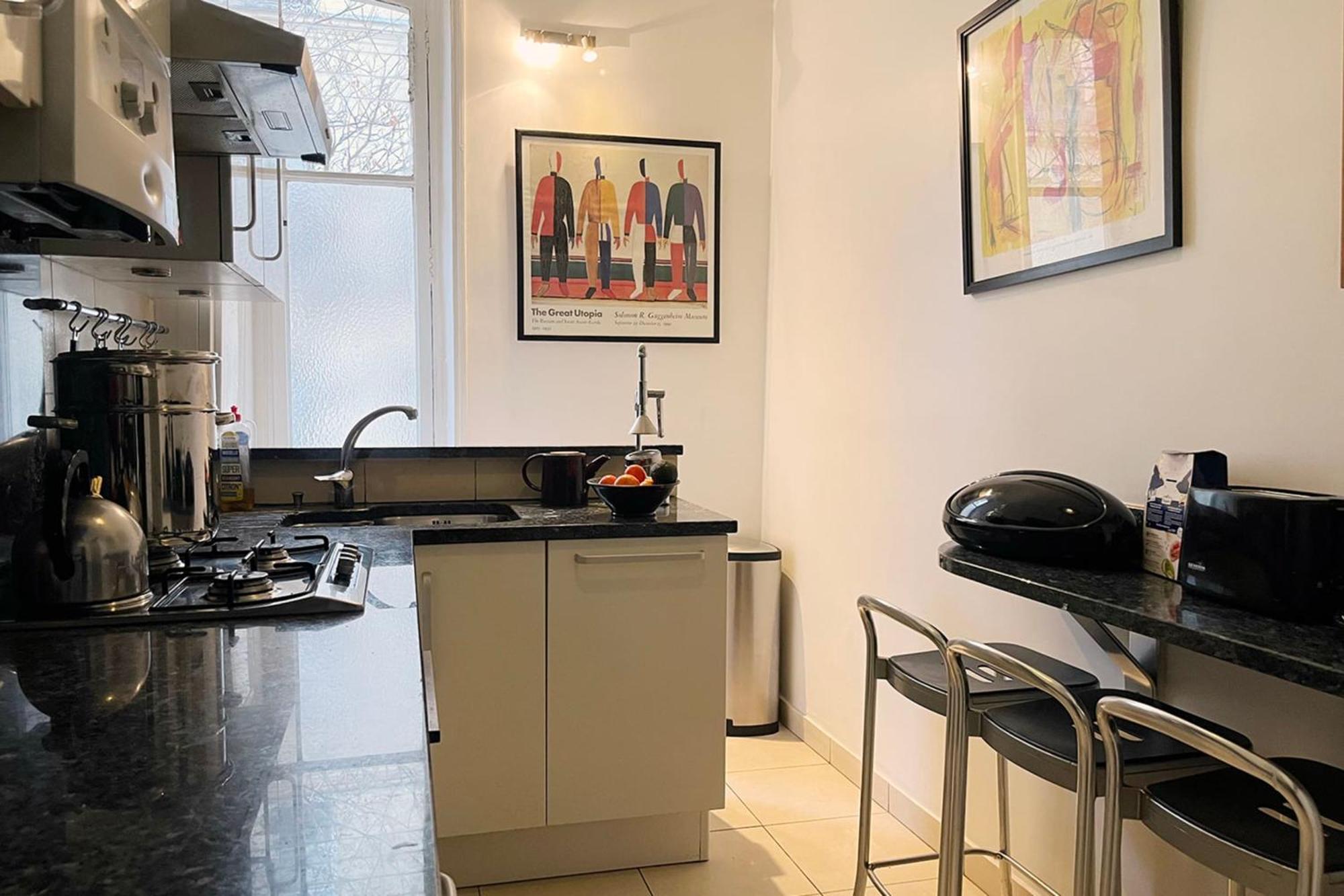 Bright And Luxurious In The Heart Of Appartamento Parigi