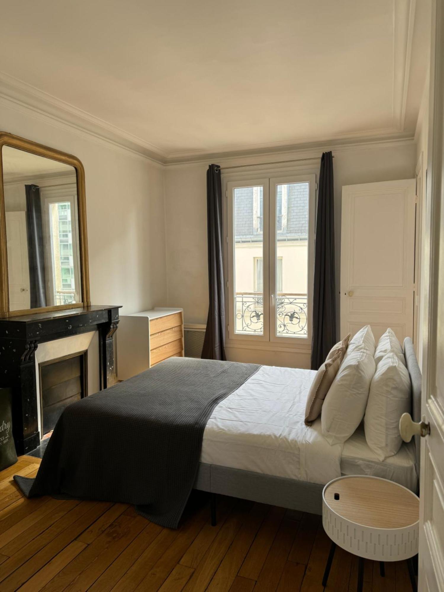 Appartamento Tour Eiffel 120 M2 Parigi