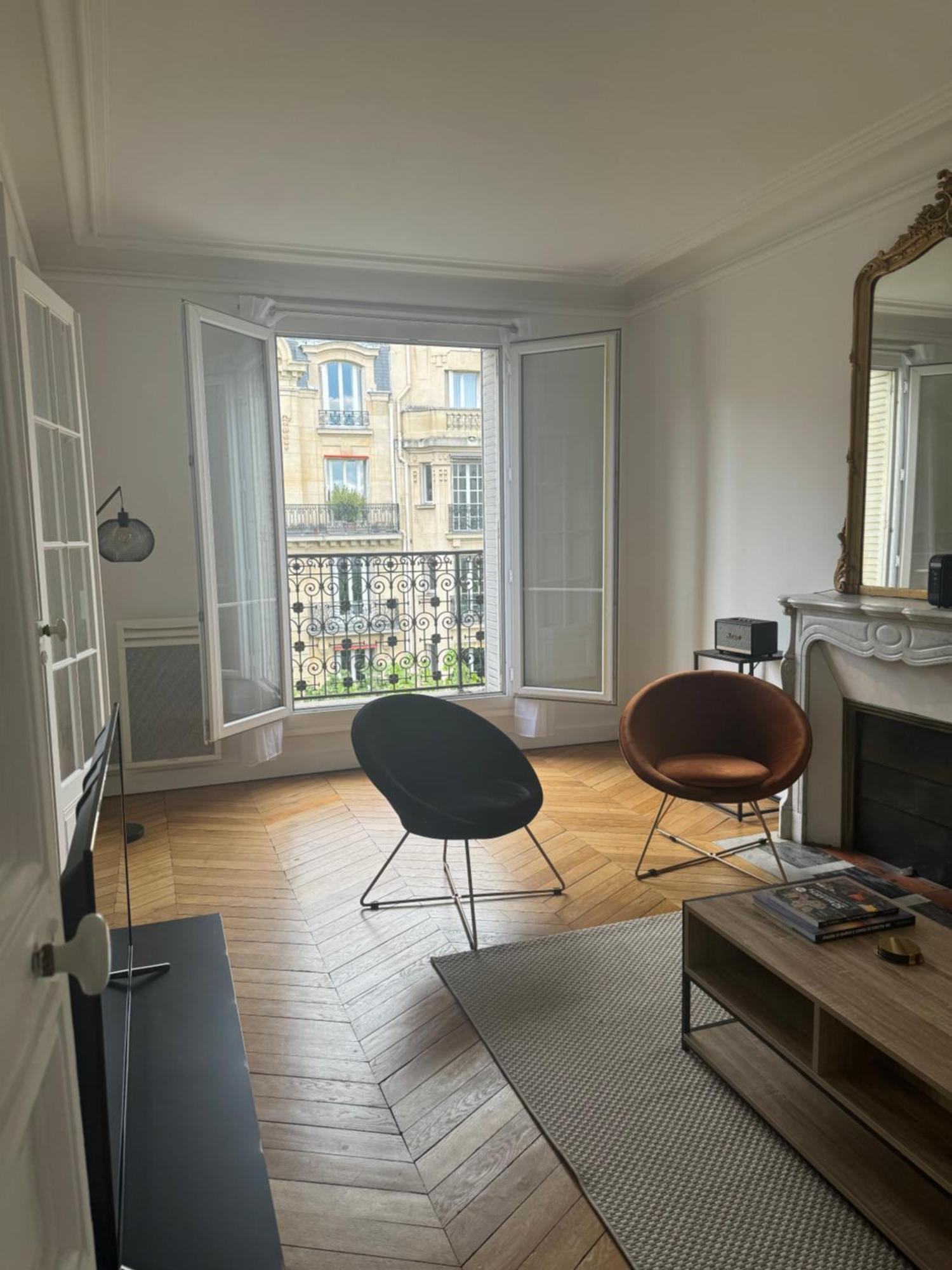 Appartamento Tour Eiffel 120 M2 *
