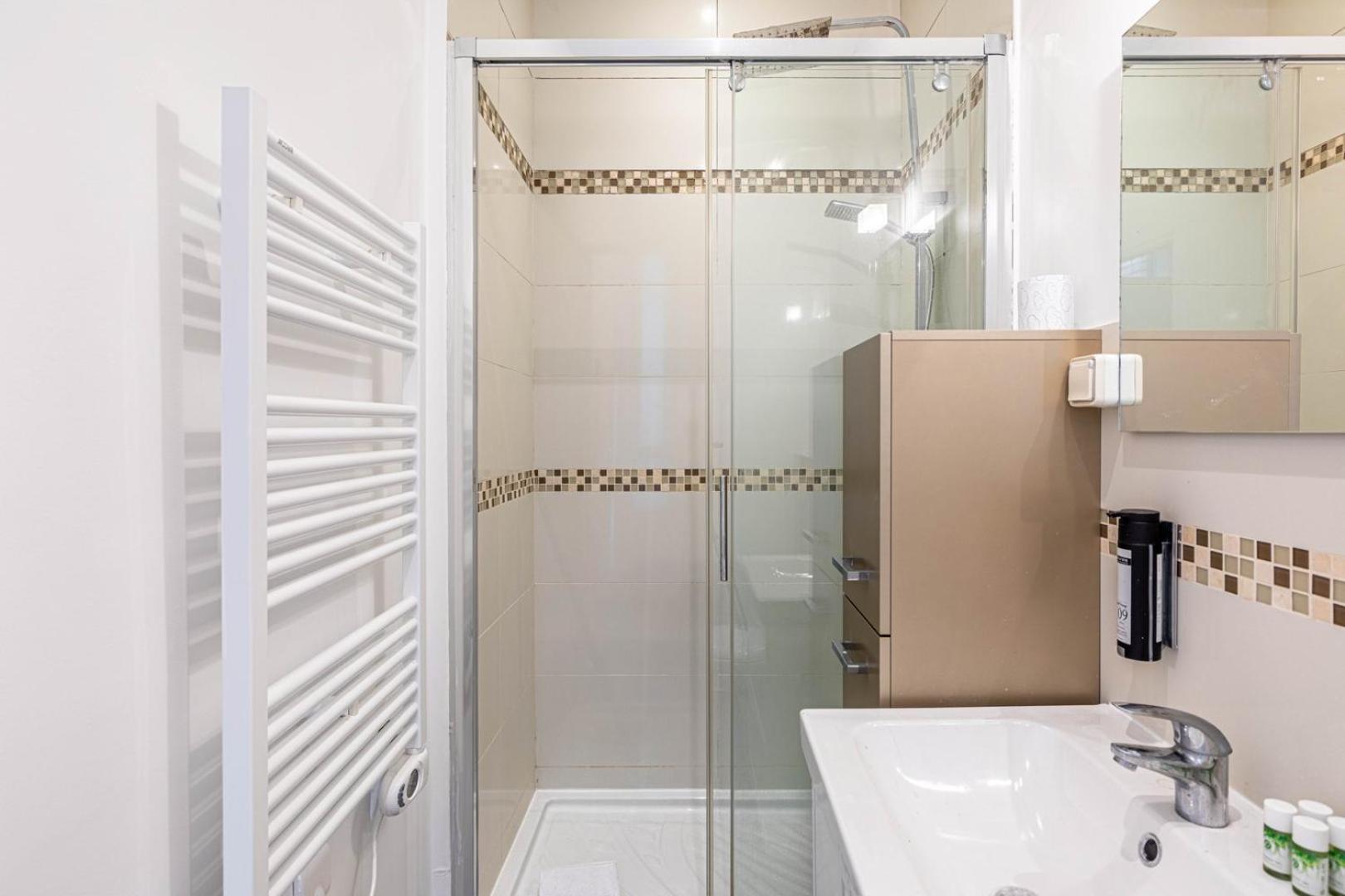 Apartment Guestready - Chic And Central Near Attractions