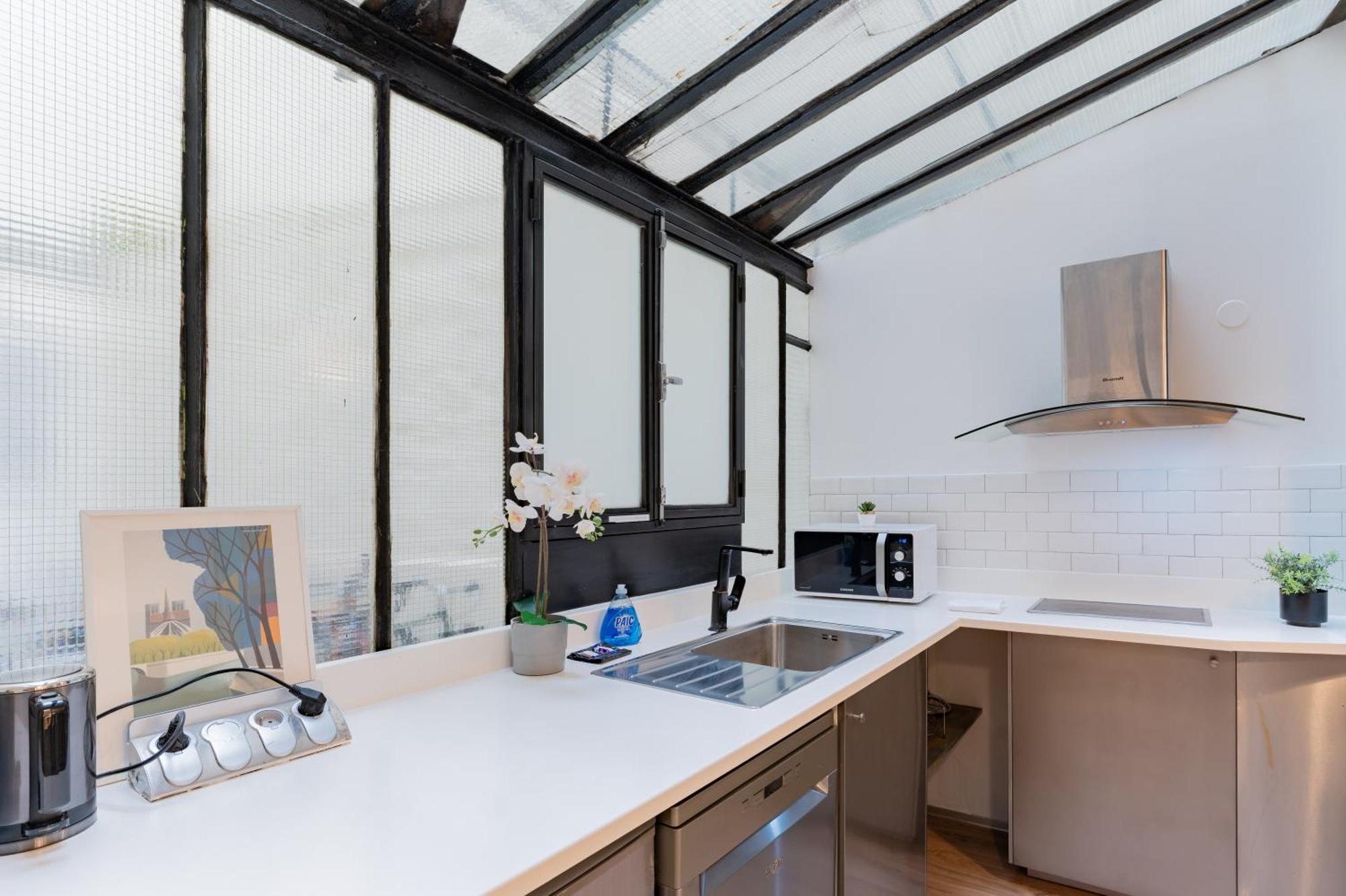 Apartment Sartre Saint Germain Paris