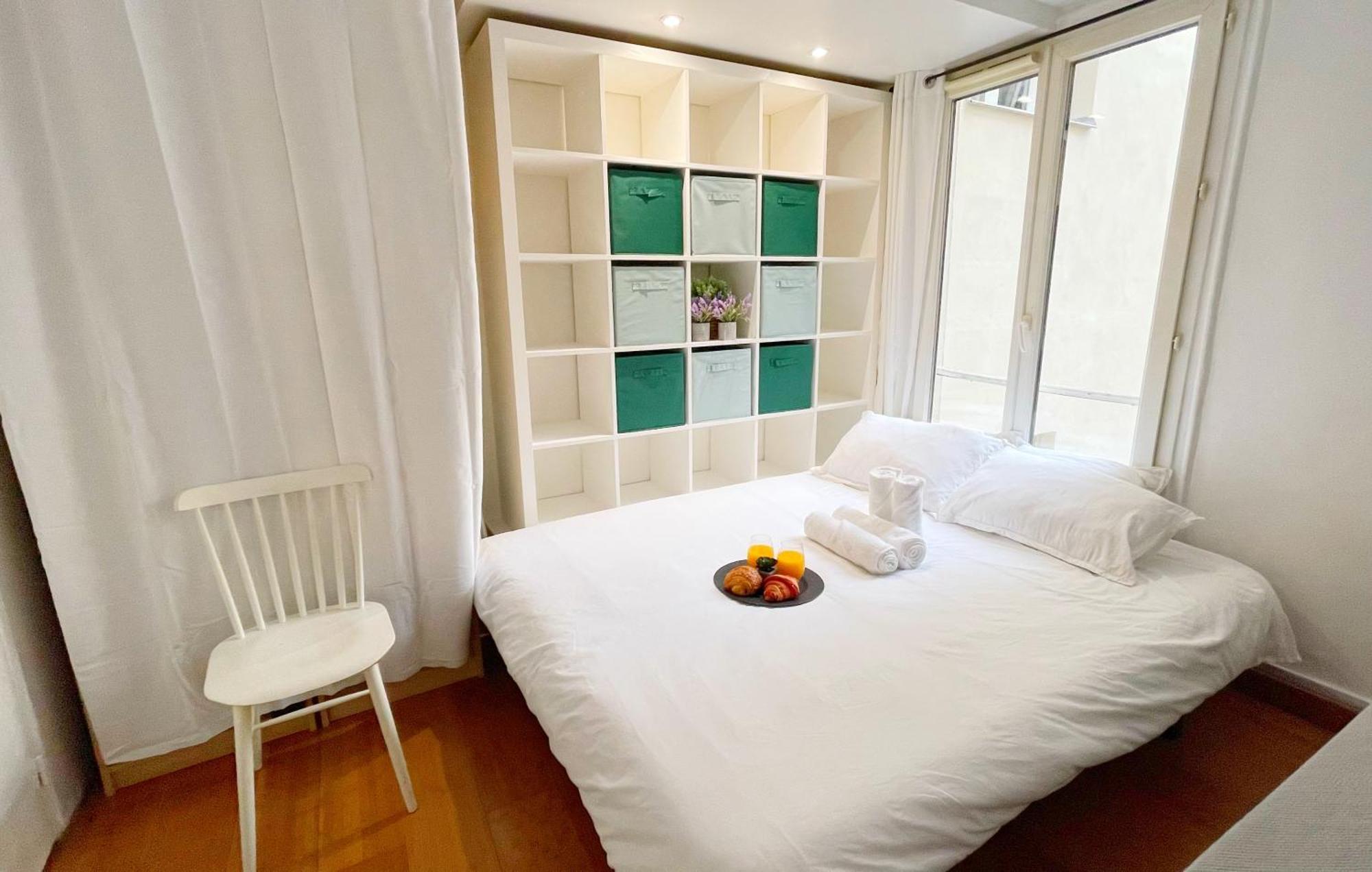 Apartment Poetic - Cozy In 2nd