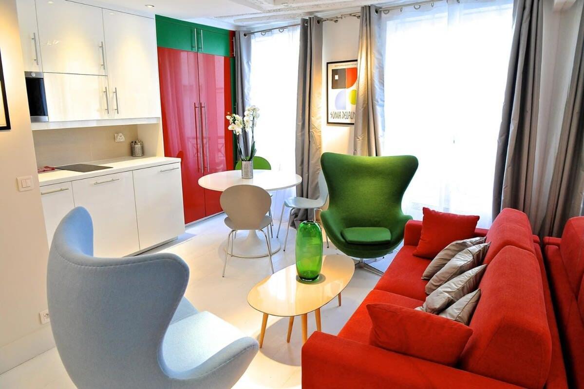 Notre Dame In Full Colors Apartment *