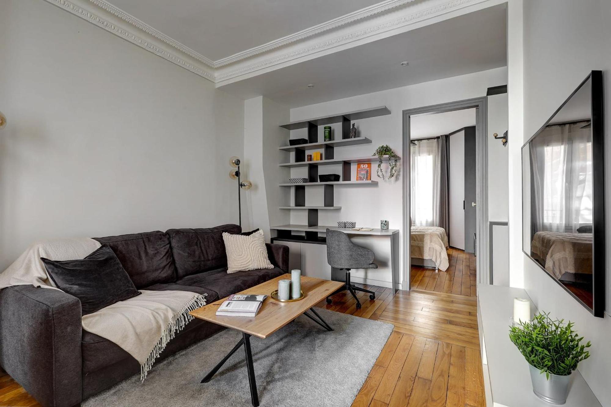 Latin Quarter & Pantheon With Balcony - Cityapartmentstay Apartment Paris