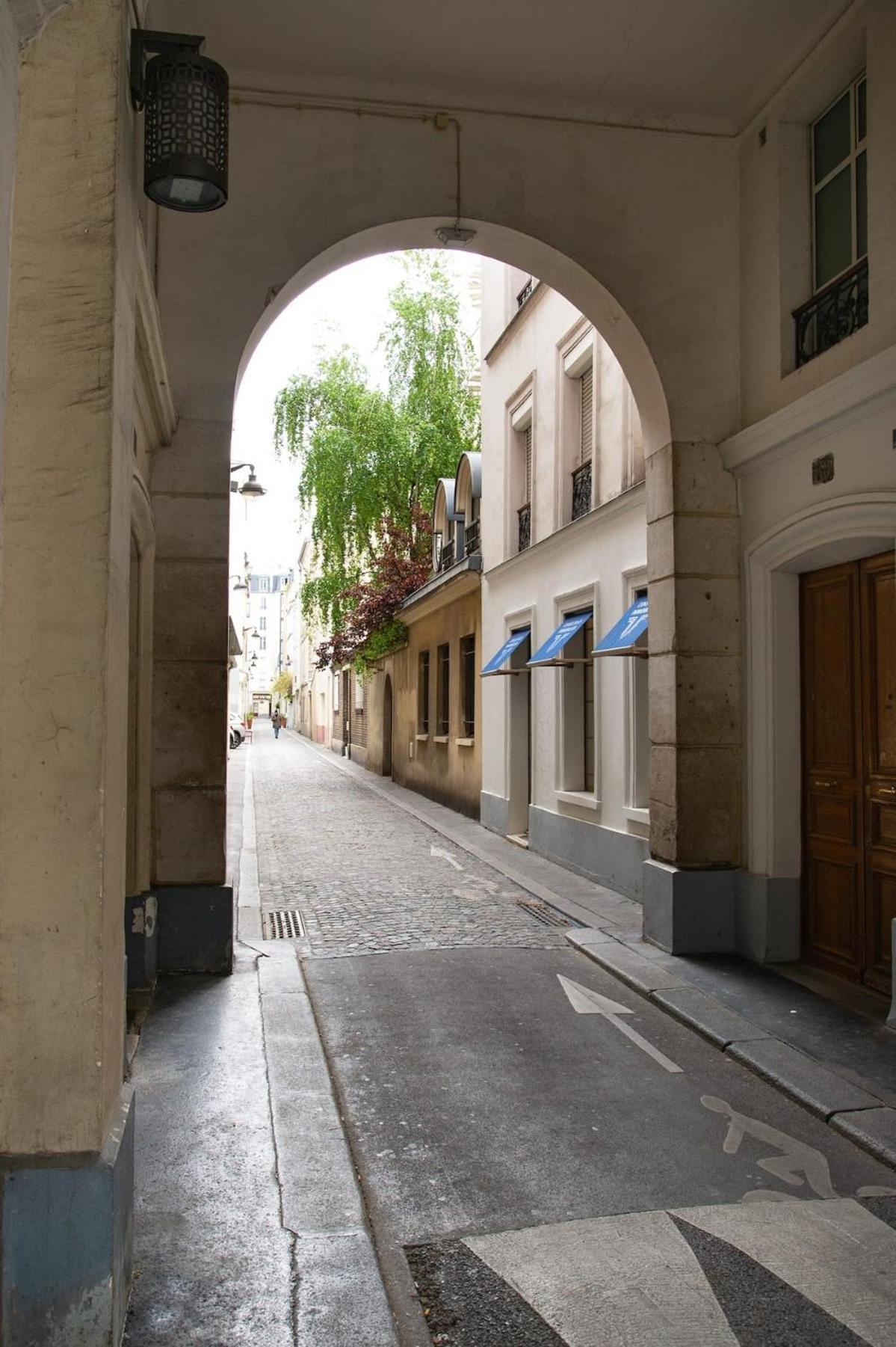 La Lumiere Eiffel Walk To Tower Apartment