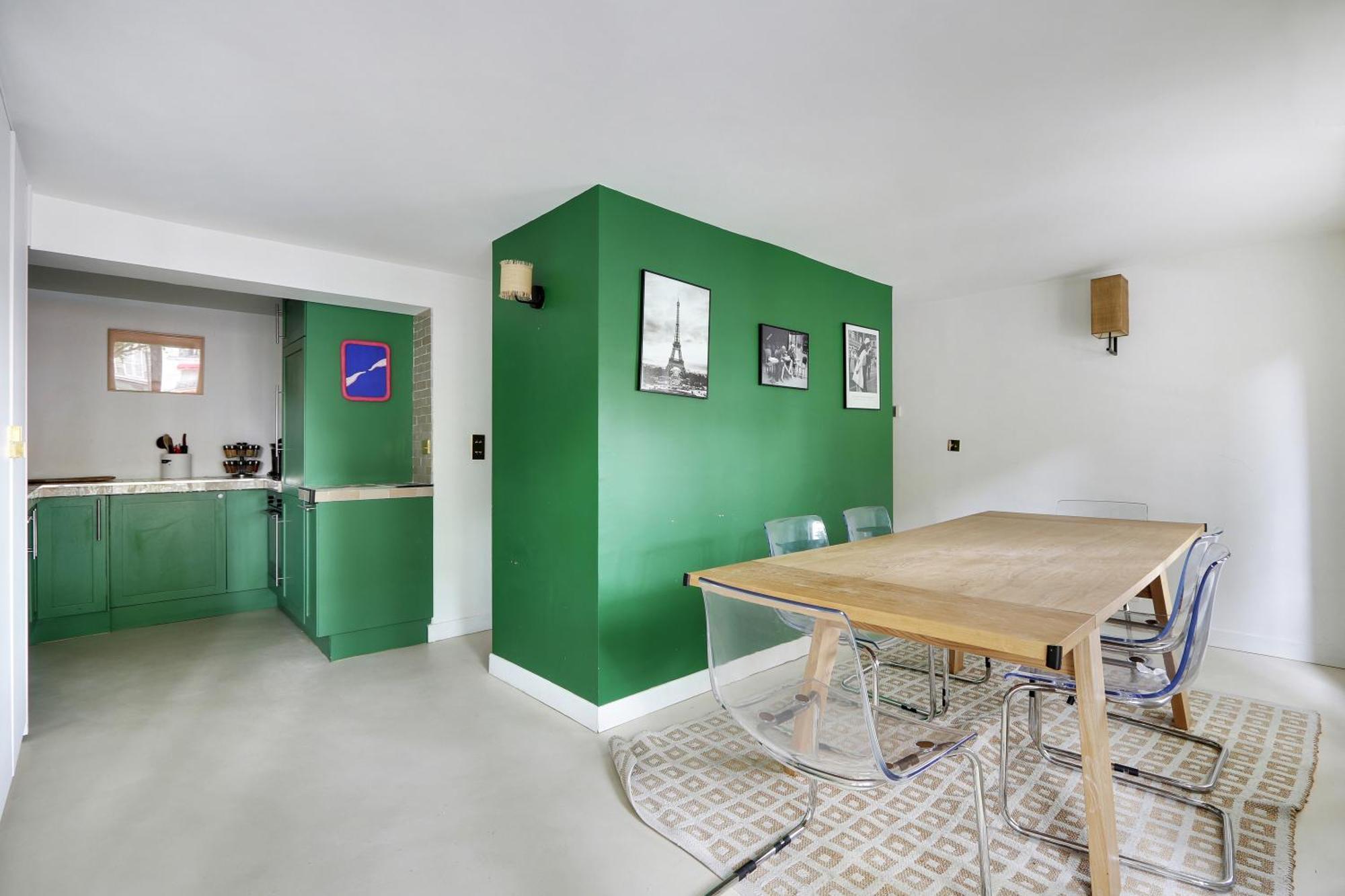 Pick A Flat's In Saint-germain - Rue Du Bac