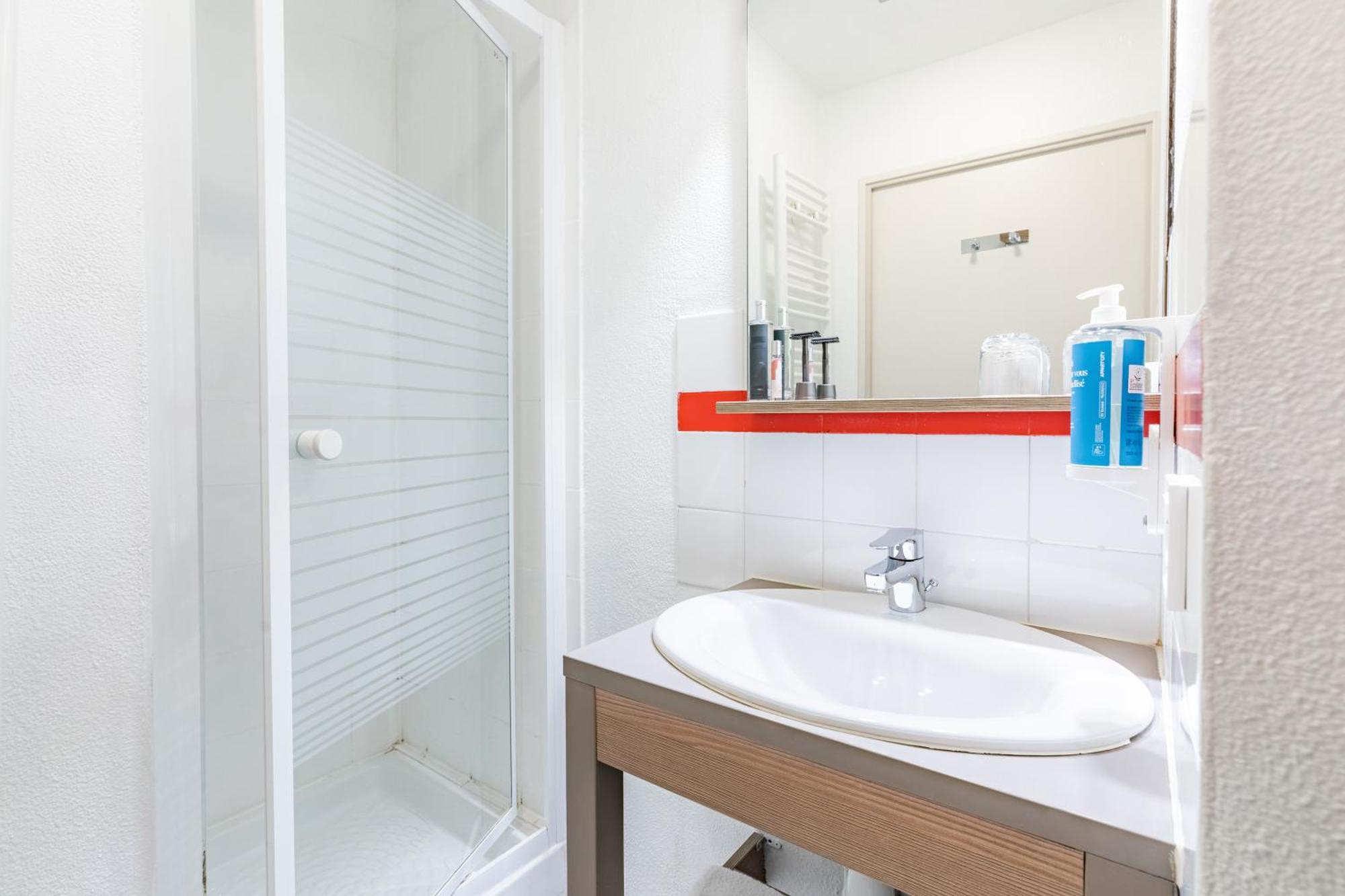 Aparthotel Appart'city La 2*