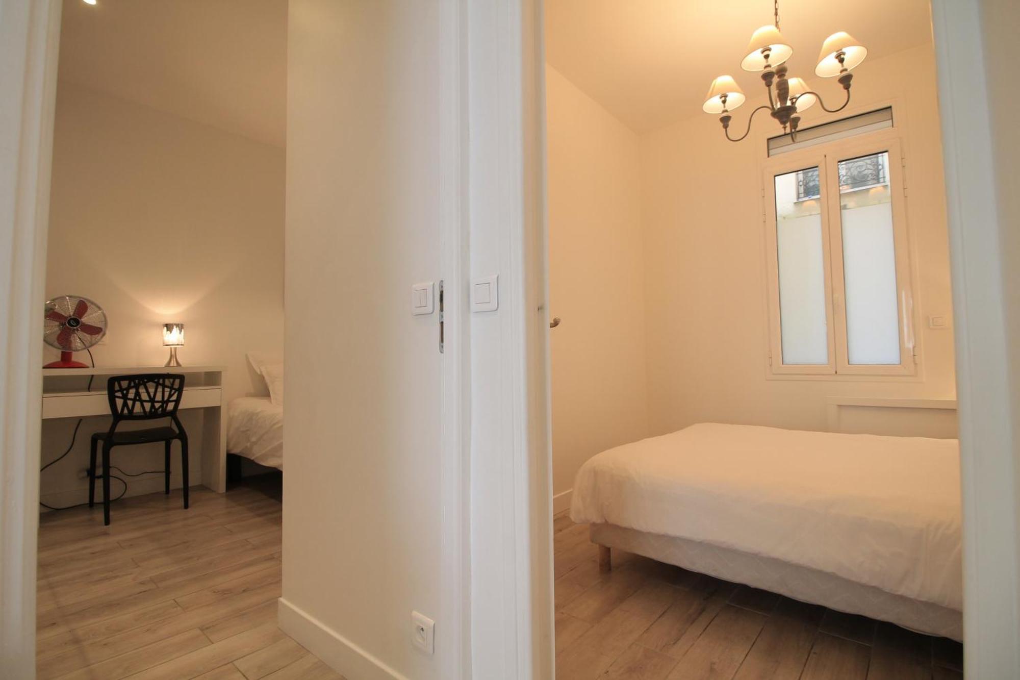 Cozy Select Apartment *