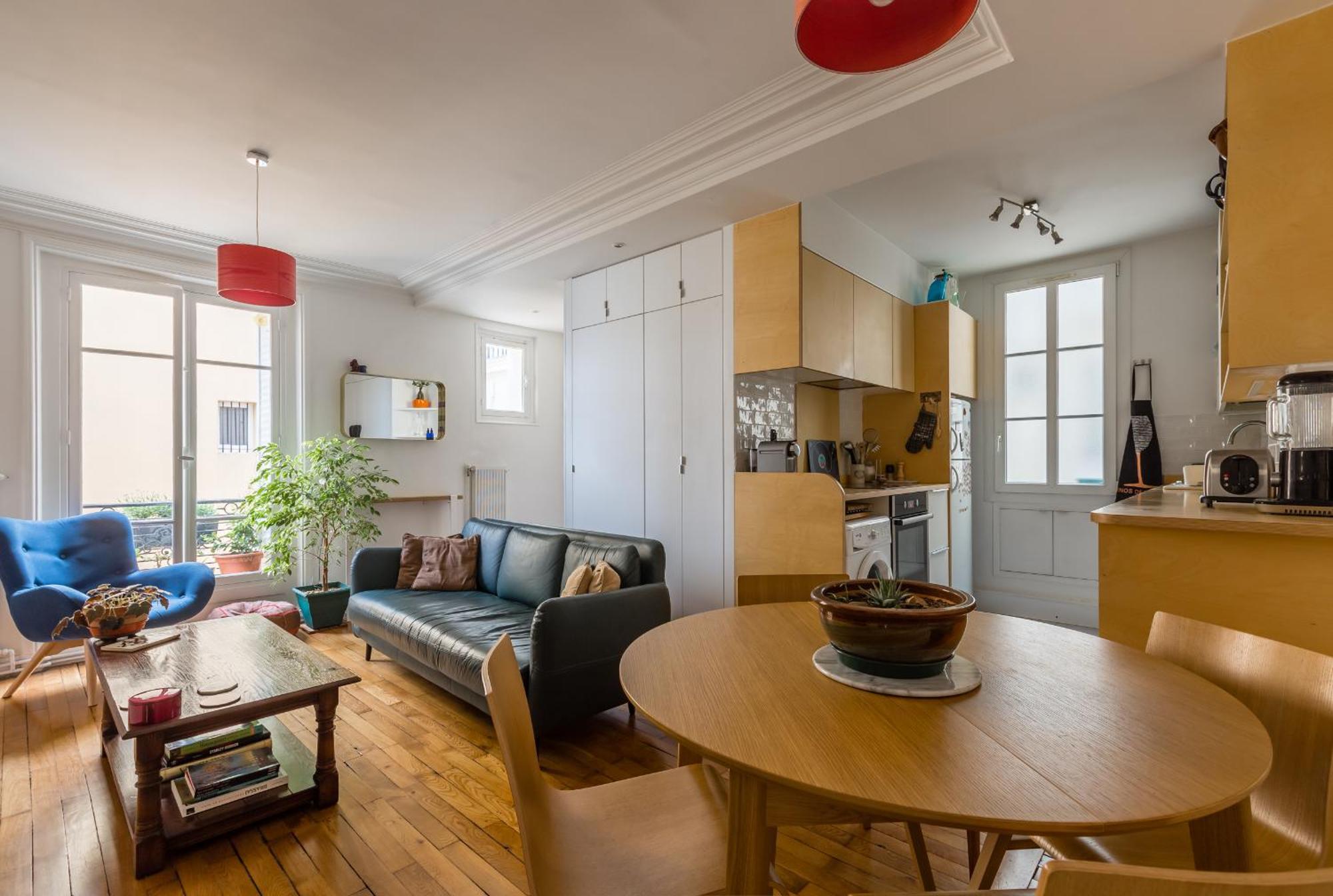 Appartamento Veeve - A La Mode In Batignolles Parigi
