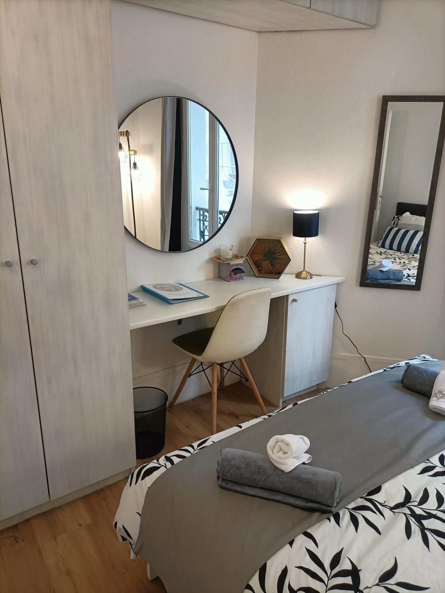 Cosy Arc De Triomphe Champs Elysees