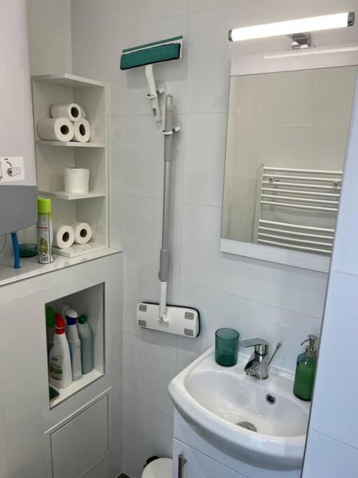 Deux Pieces Familial Chic Et Confortable - Square Courteline - Nation - Centre Paris