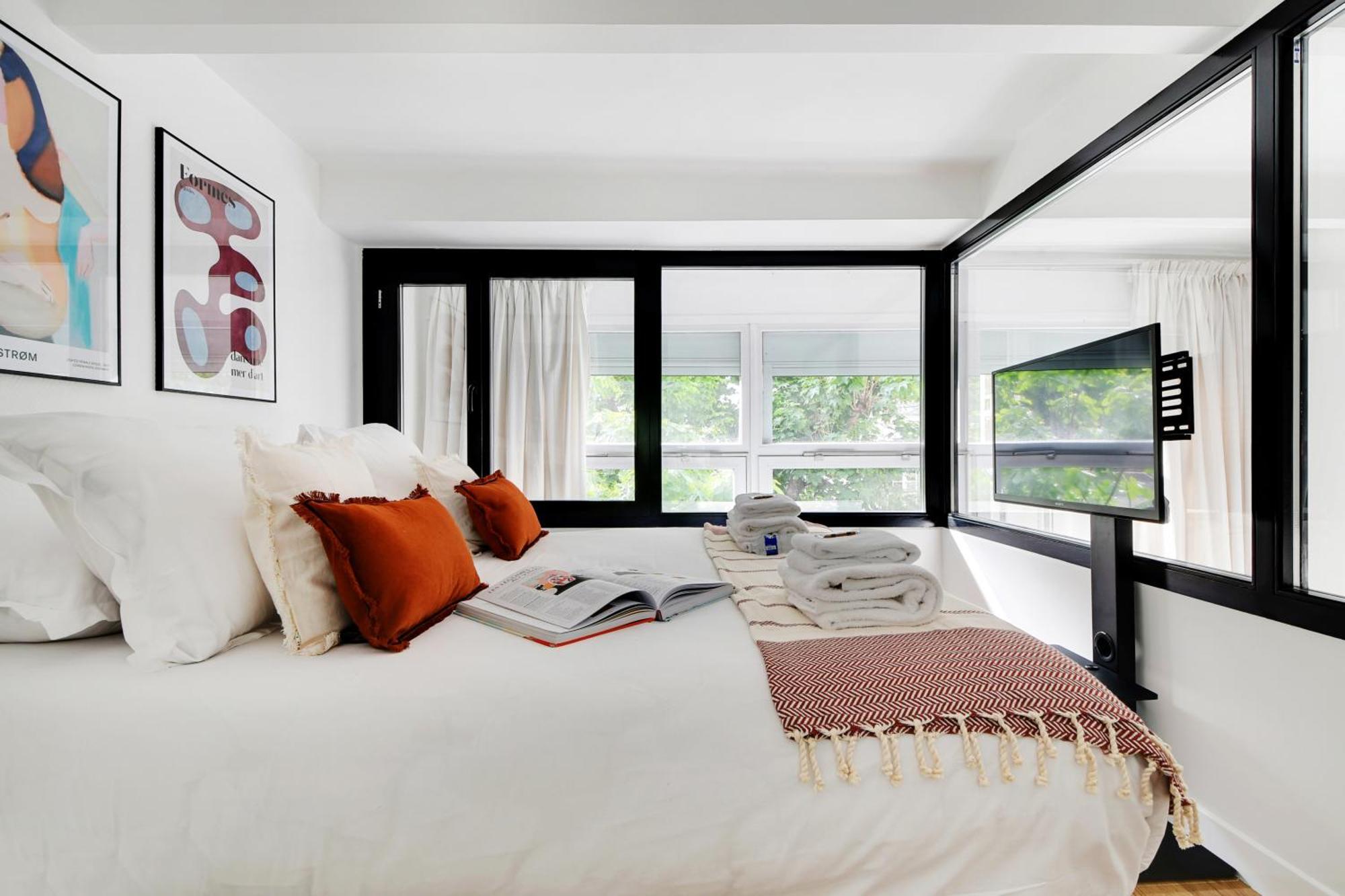 Amazing Loft 2br - Eiffel Tower * Paris