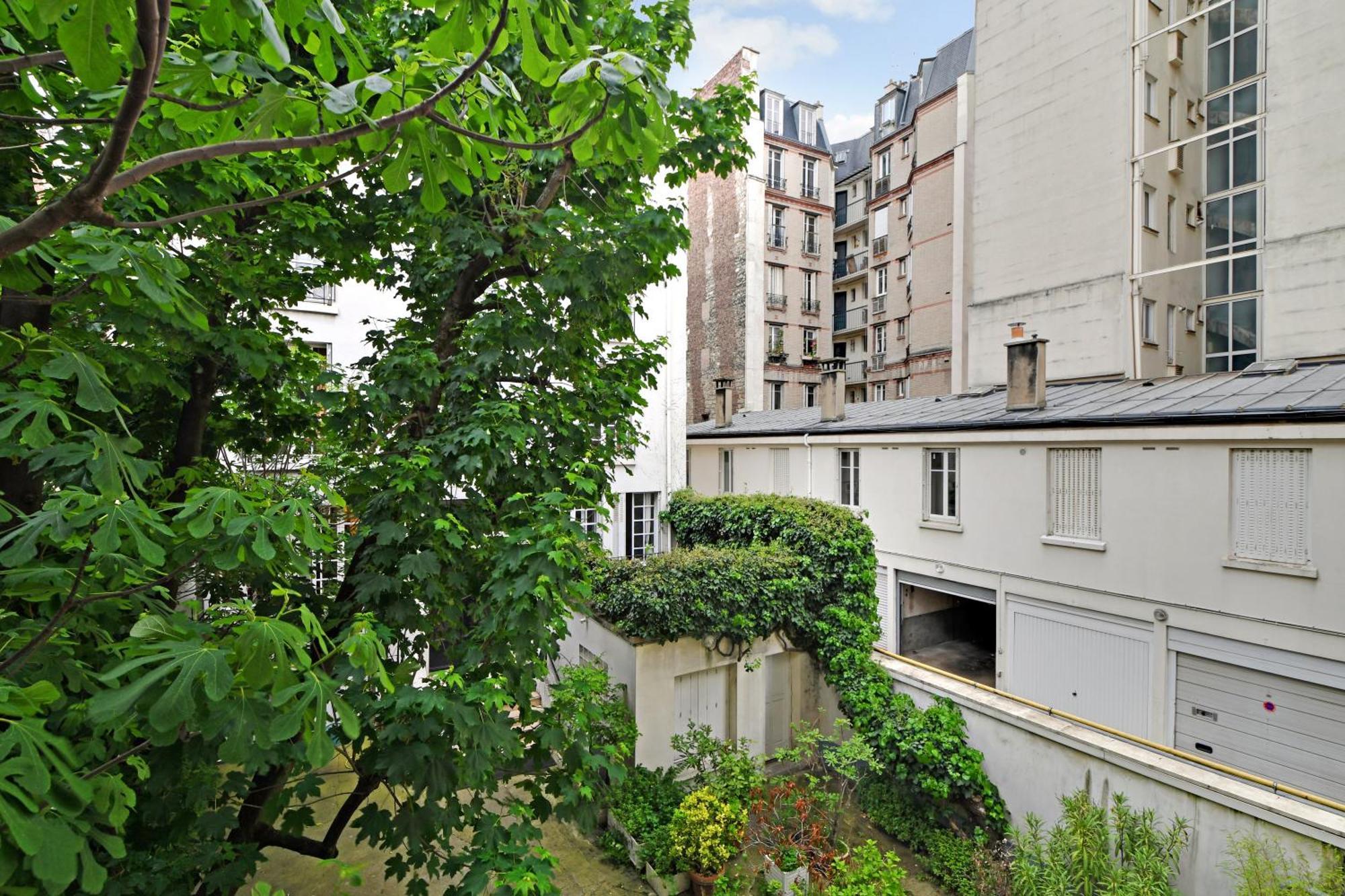 Amazing Loft 2br - Eiffel Tower Apartment Paris