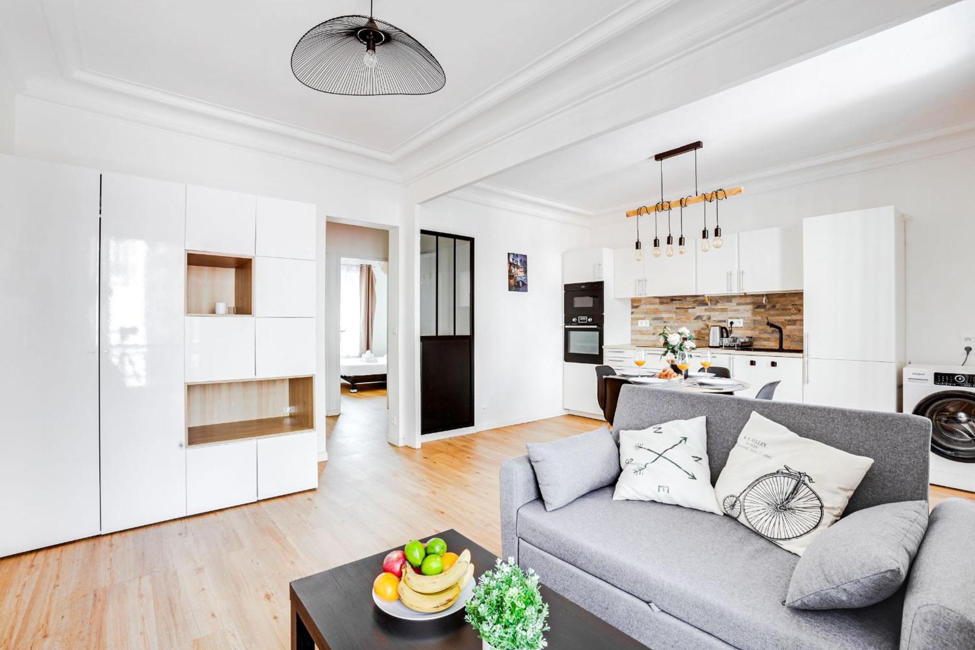 Montmartre & Sacre-coeur - 2br - Cityapartmentstay *