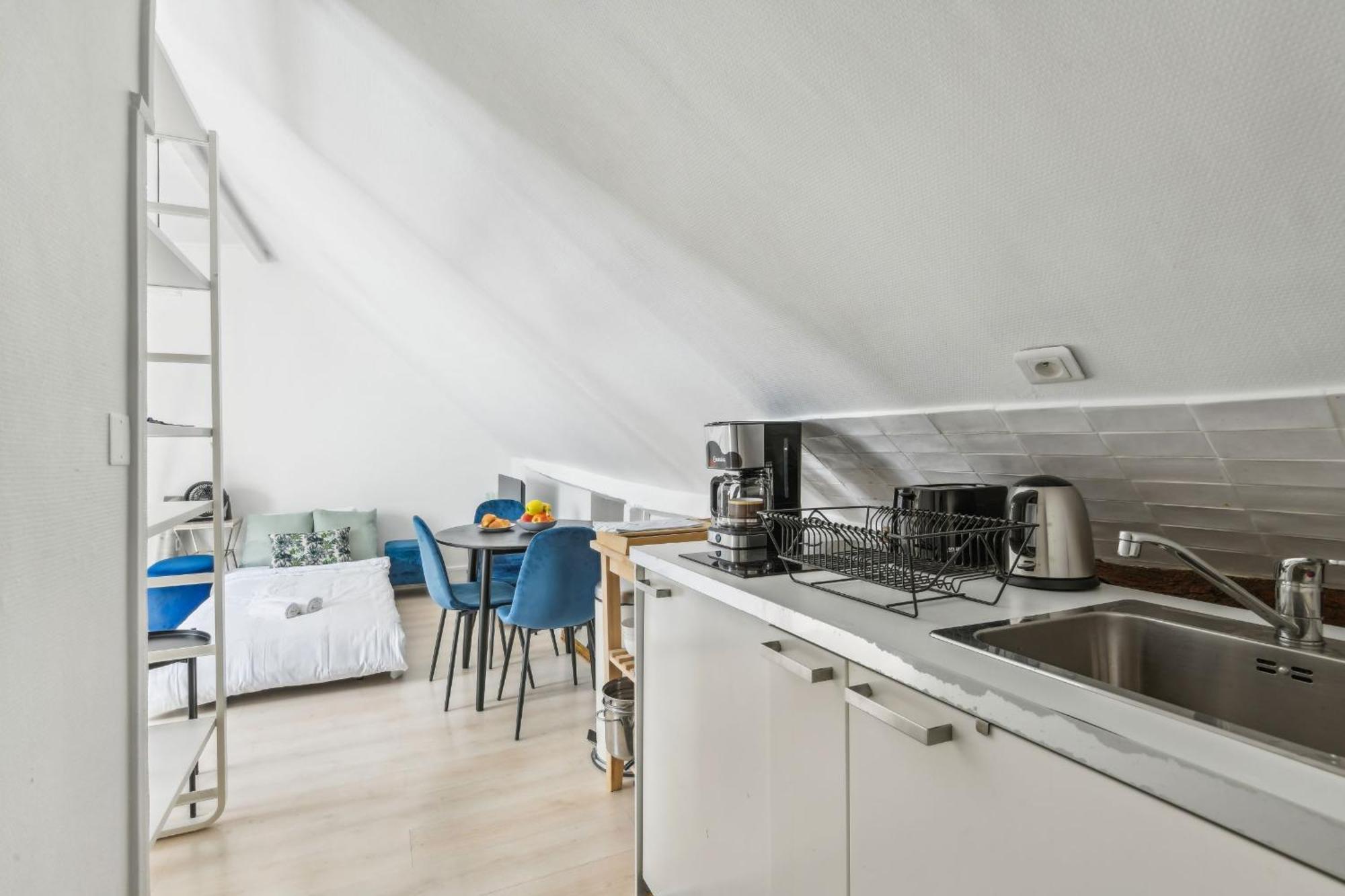 Pont Neuf & Jardin Du Luxembourg - Cityapartmentstay * Parigi