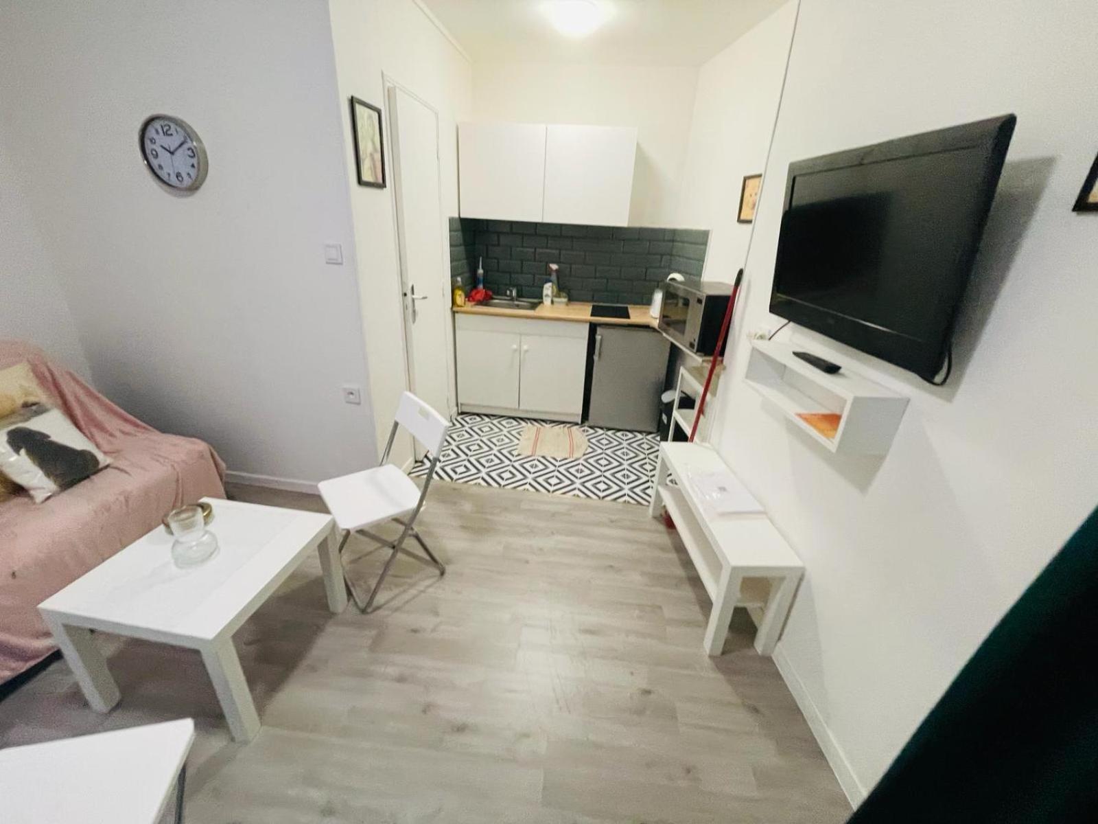 Confortable - Montmartre - Republique - Anvers - 2 Pers Appartamento *