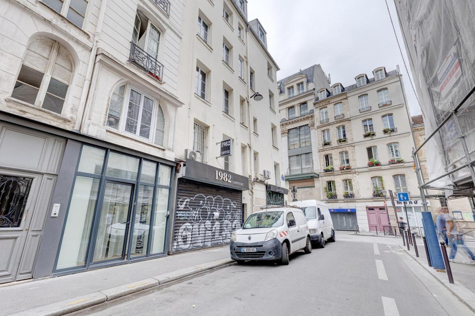 296 Ponceau - Superb In Appartamento