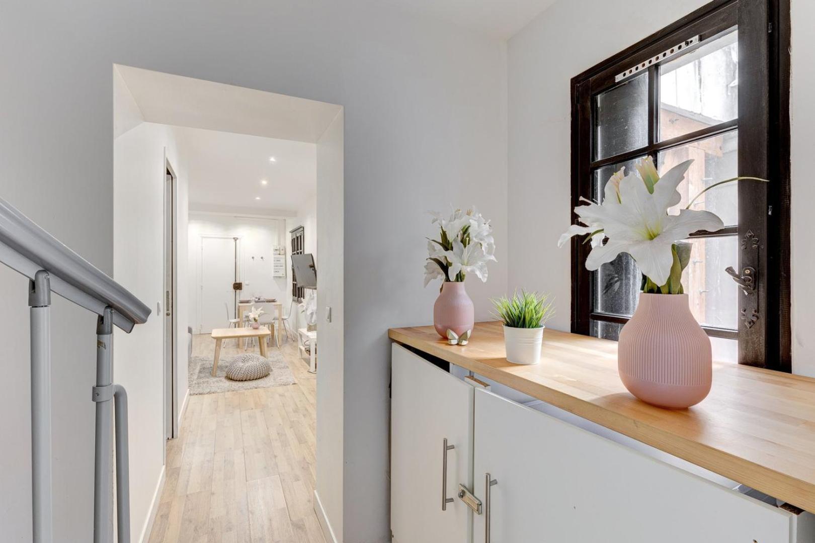251 Foy - Superb In Parigi