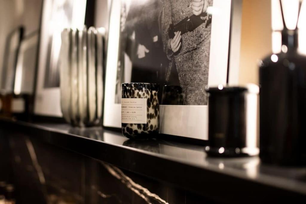 De Luxe Avenue Montaigne Appartamento *