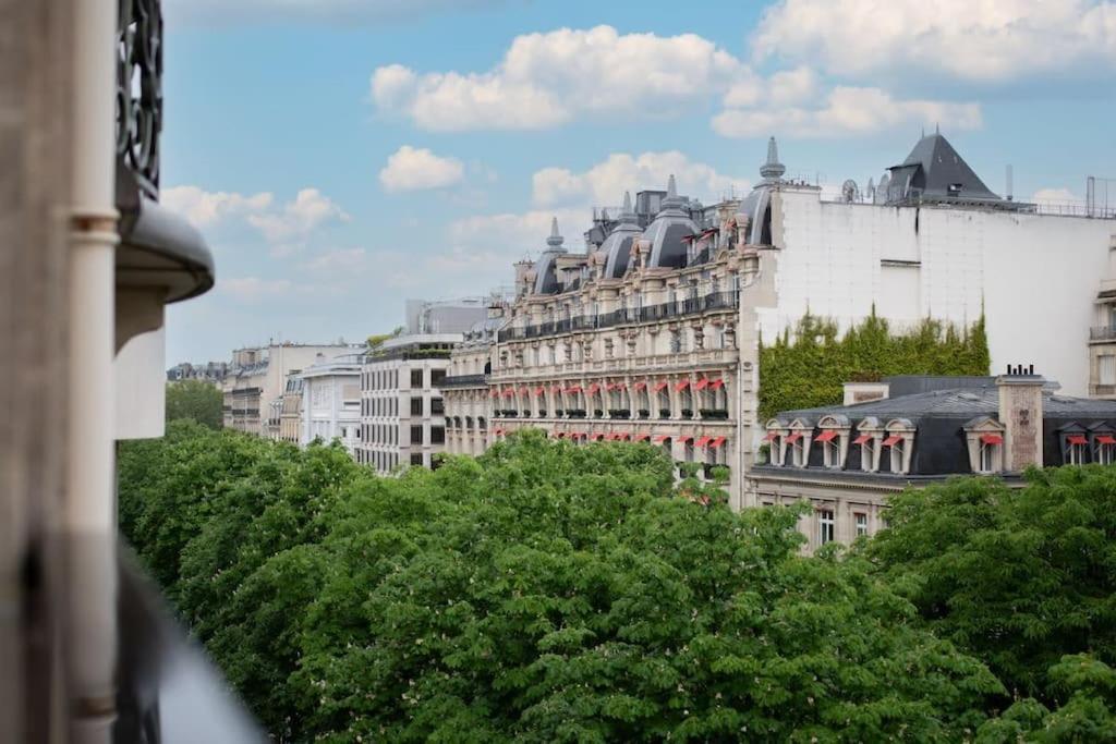 Appartamento De Luxe Avenue Montaigne *