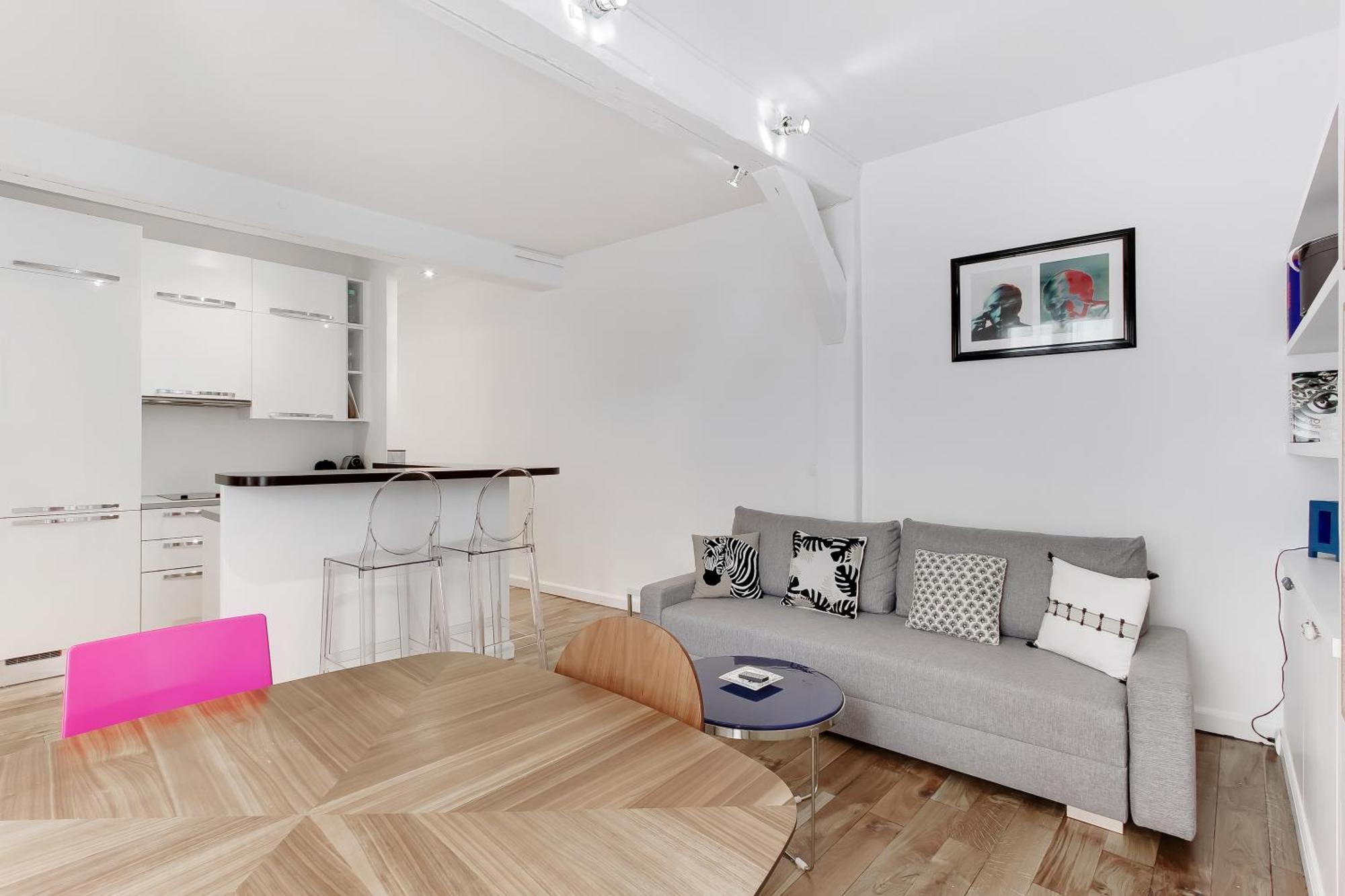 Pick A Flat's In Saint Germain - Rue De Buci *