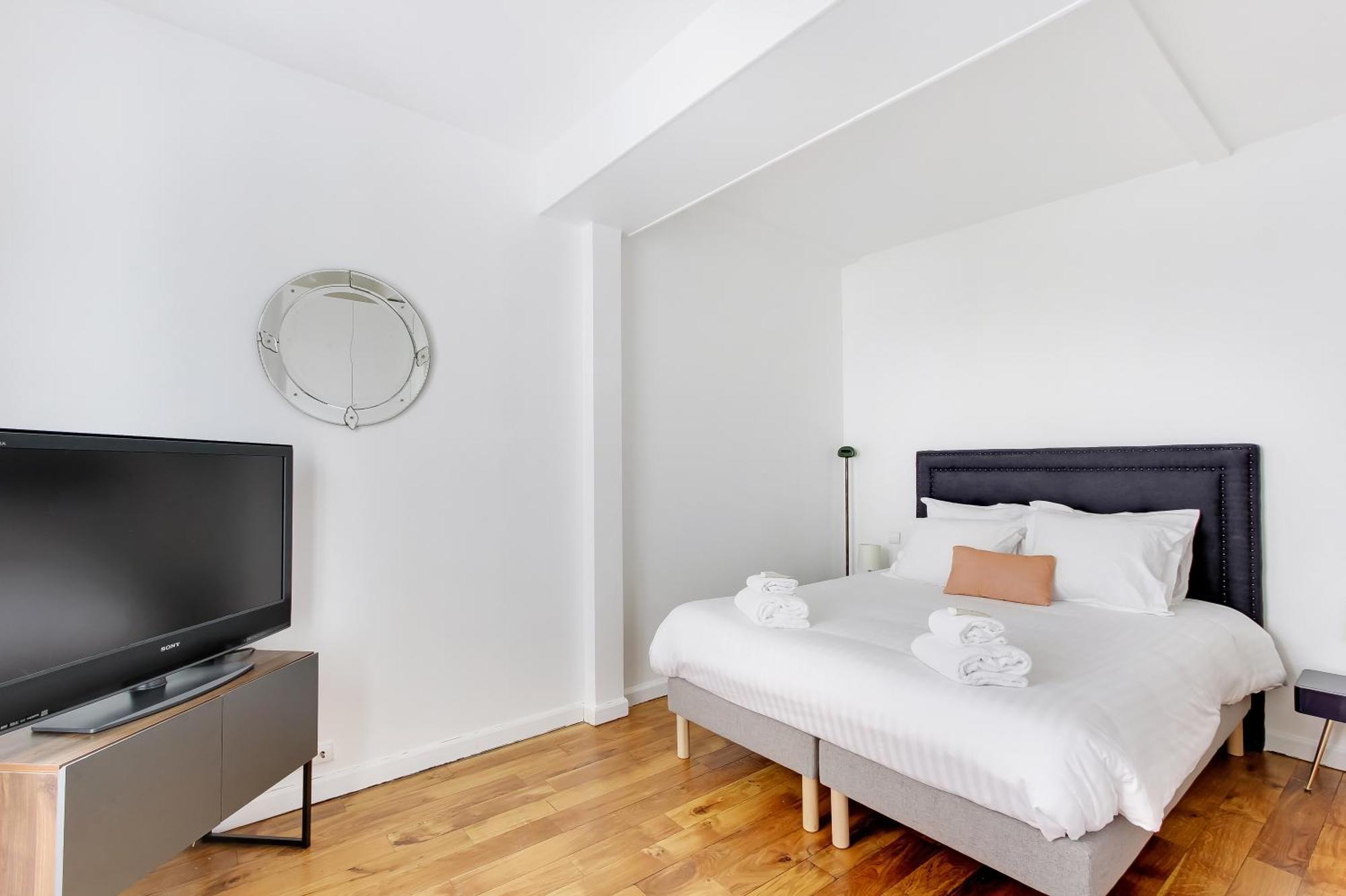 Apartment Pick A Flat's In Saint Germain - Rue De Buci