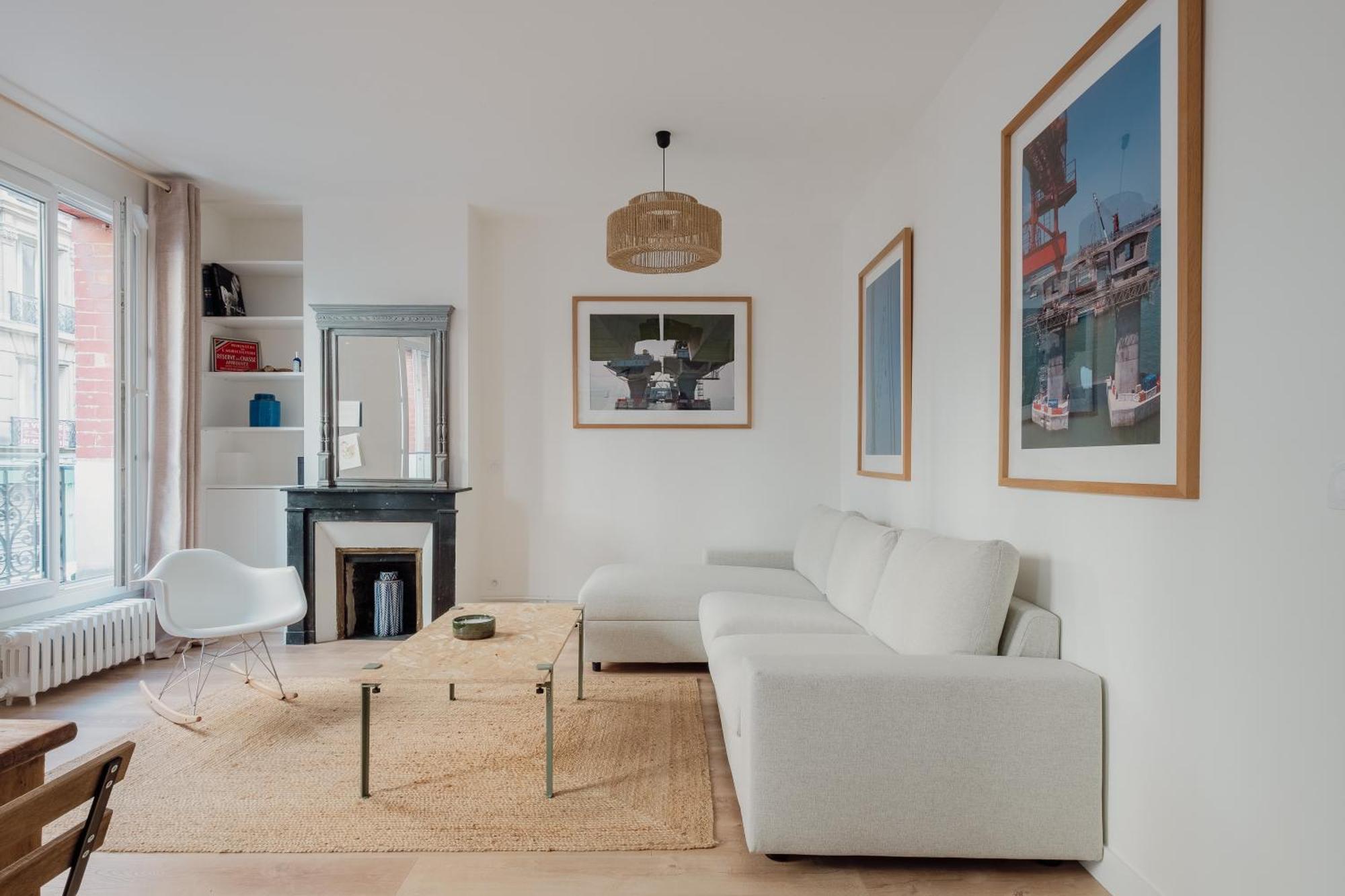 Veeve - White Beauty Apartment Paris
