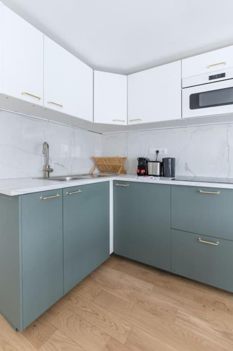 Grands Boulevards 42 Cosy 1 Br-4p * Paris