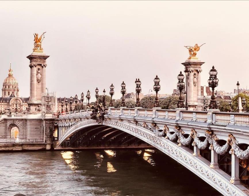 Exposition - Eiffel Tower Appartamento