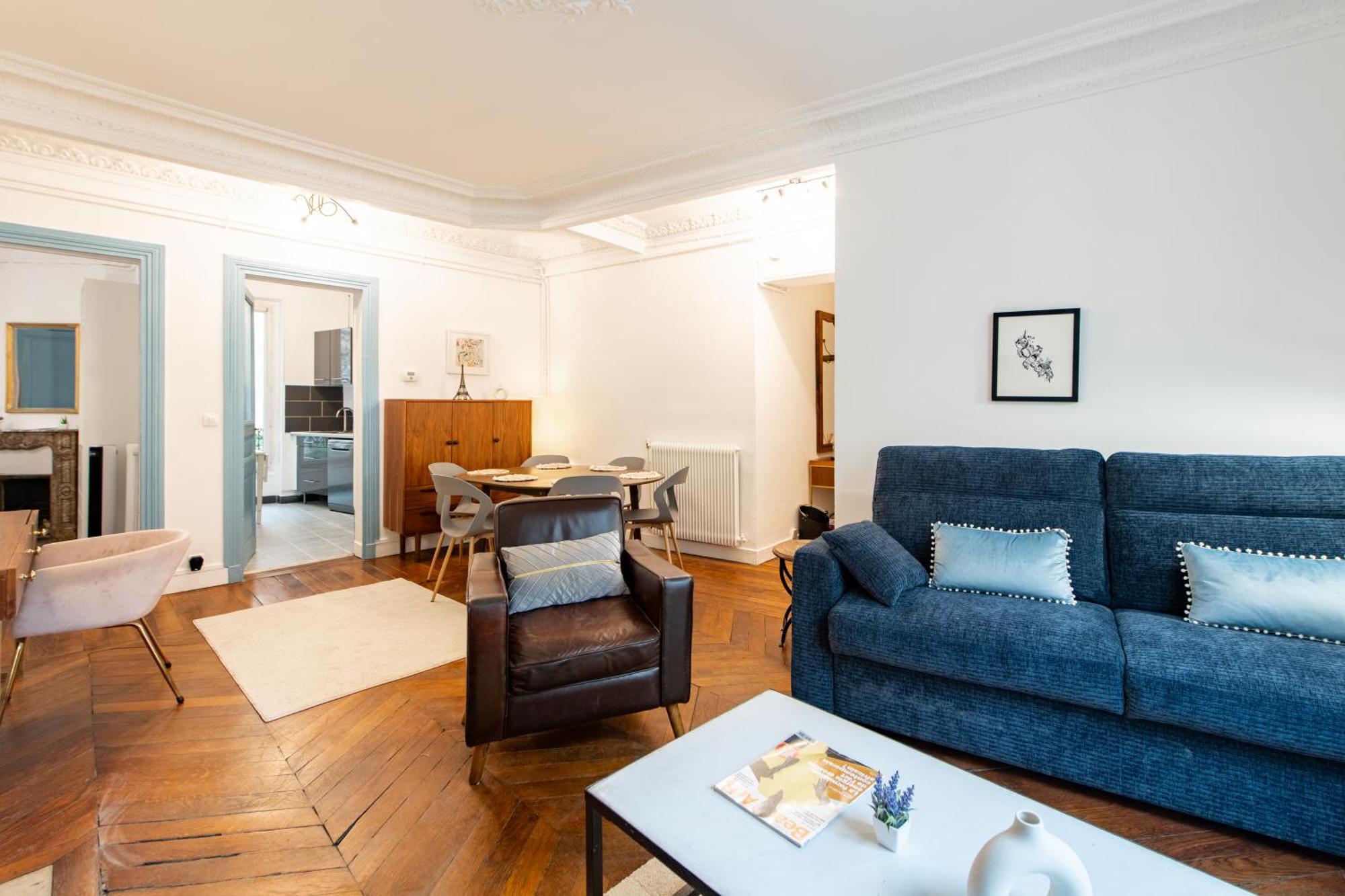 Stylish 2-bedroom Near The Famous Moulin Rouge * Paris