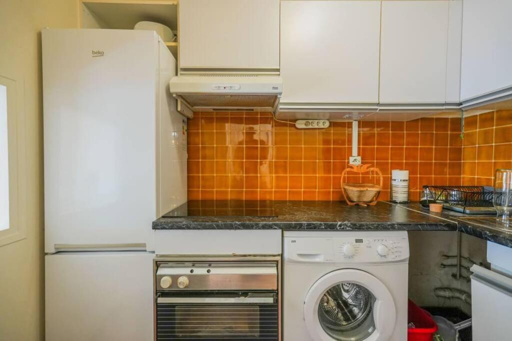 Apartment 10th Arr Stylish Retreat
