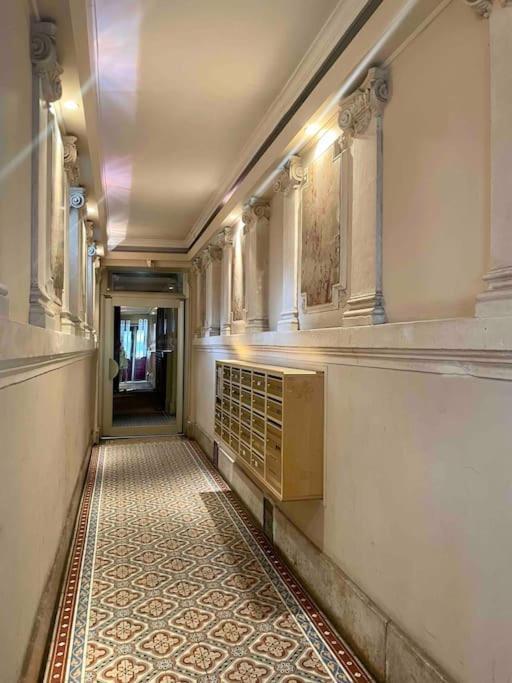 Appartamento Superbe Montmartre, Rue Des Abbesses *