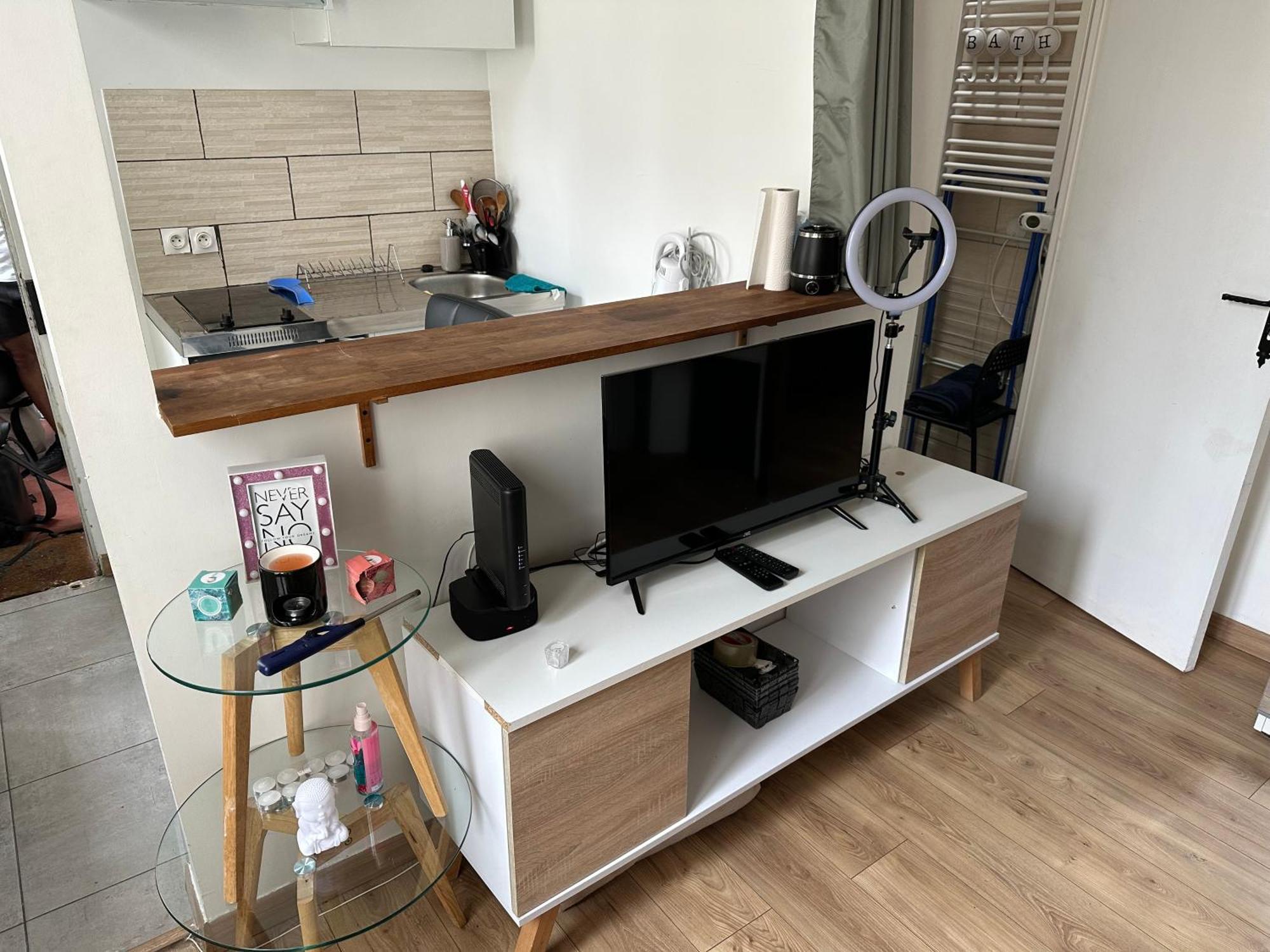 Equipe, Lumineux A Apartment *