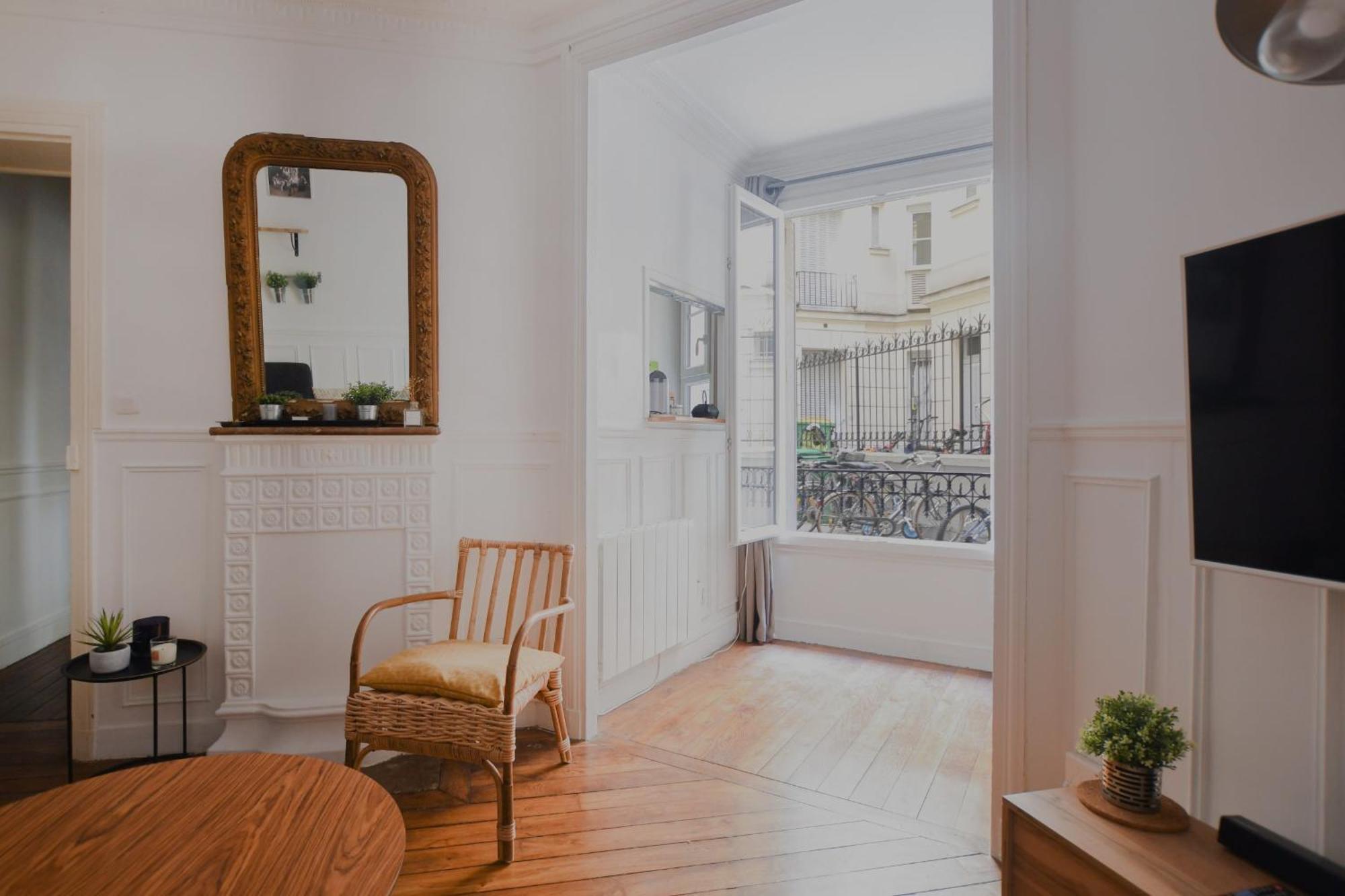Cozy 51 M In The Heart Of Gobelins Appartamento Parigi