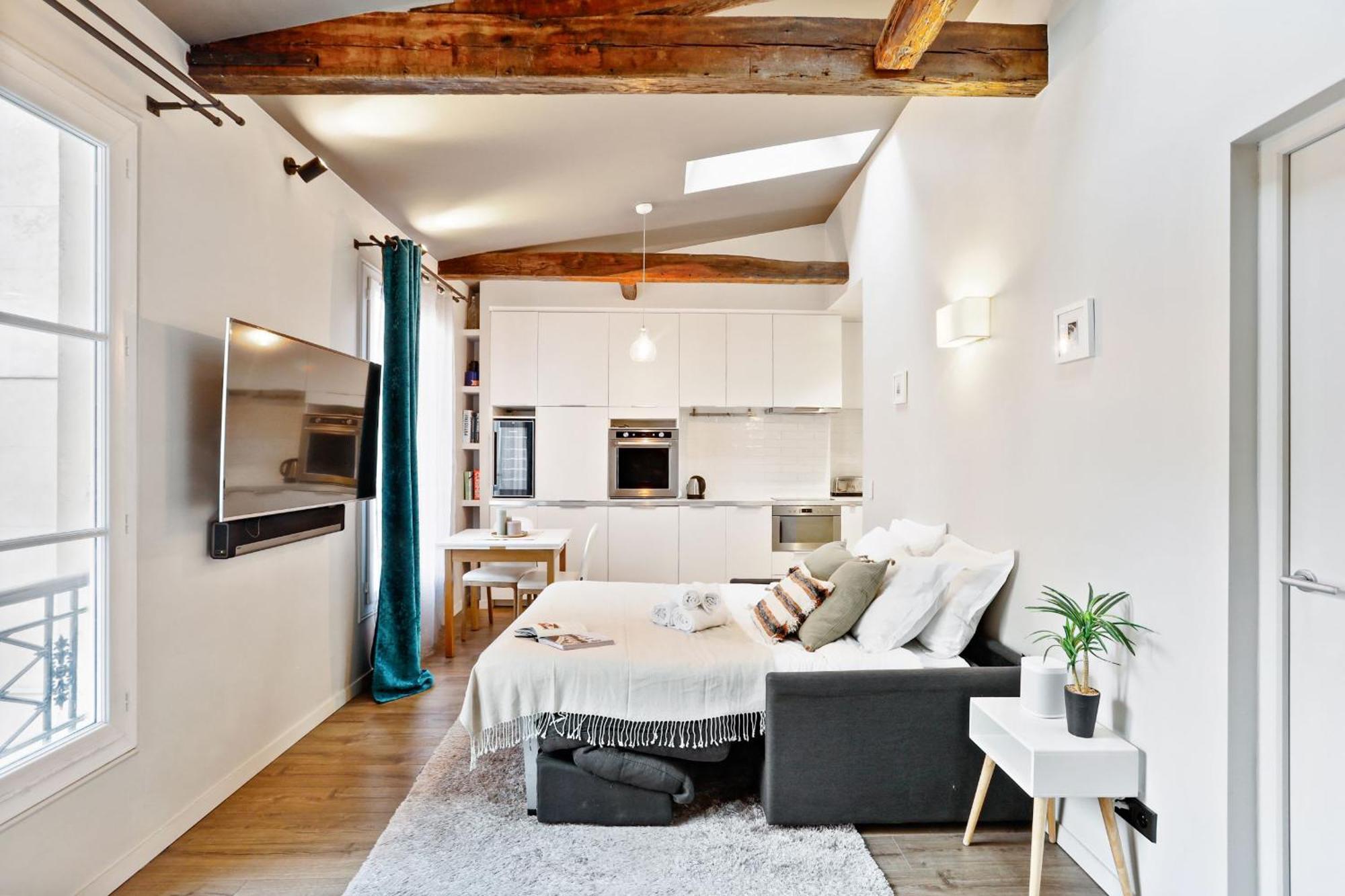 Eiffel Tower & Champ De Mars - 1br - Cityapartmentstay Parigi