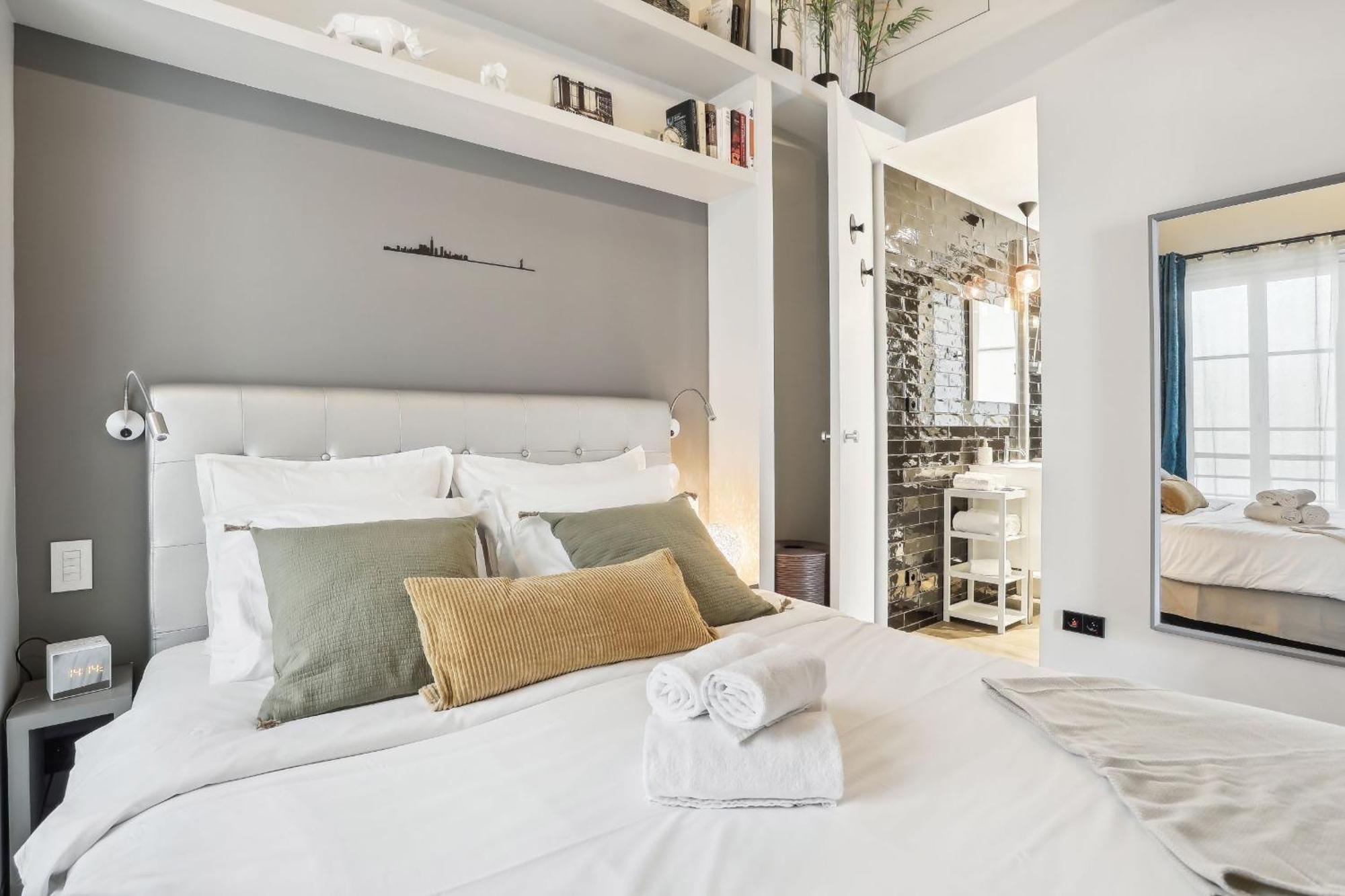 Eiffel Tower & Champ De Mars - 1br - Cityapartmentstay Parigi