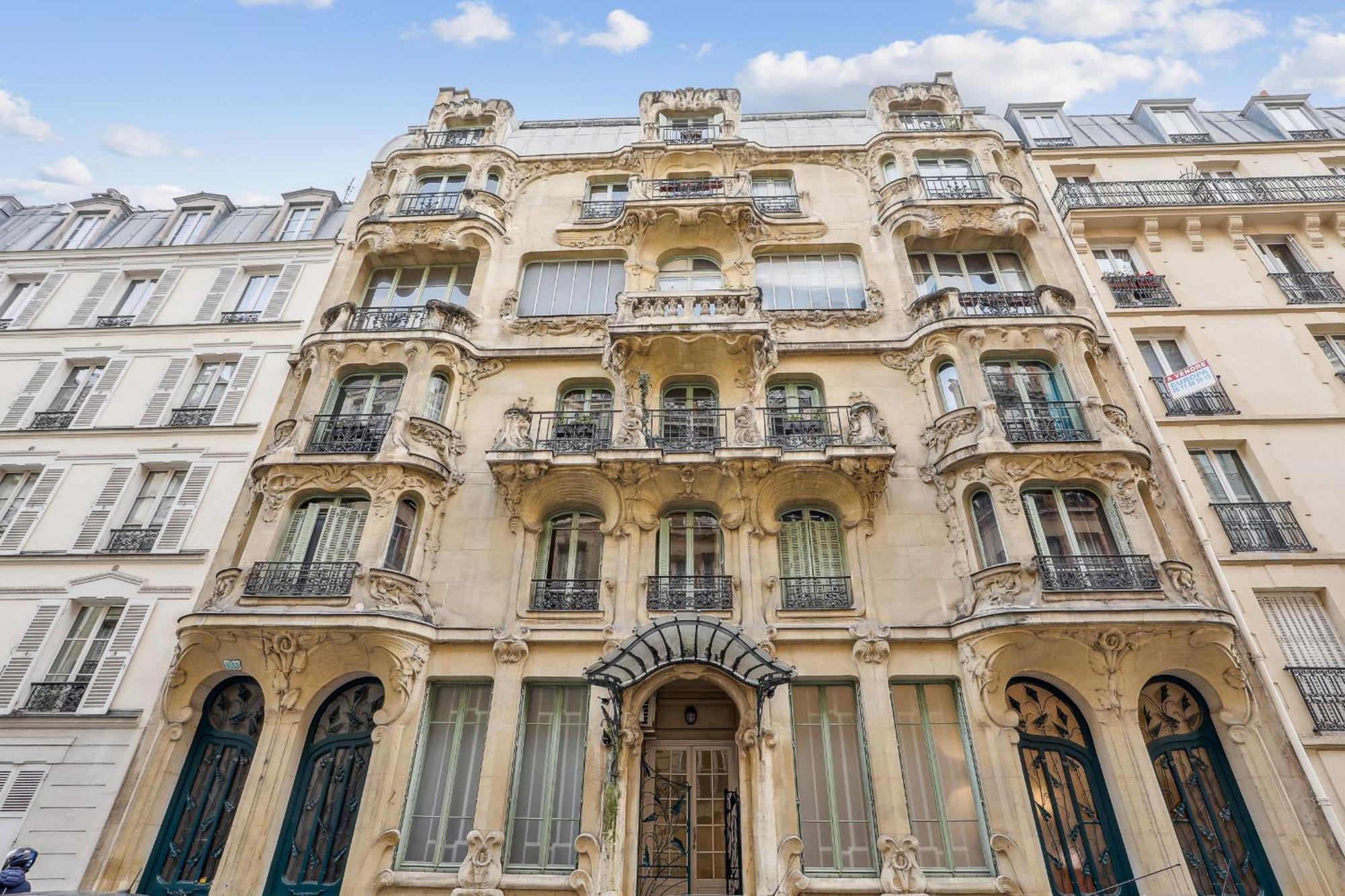 Eiffel Tower & Champ De Mars - 1br - Cityapartmentstay *