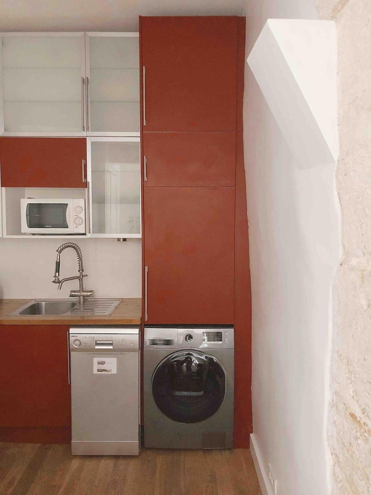 Du Lion/ac Historic Flat, Marais, 4-5 Guests Parigi