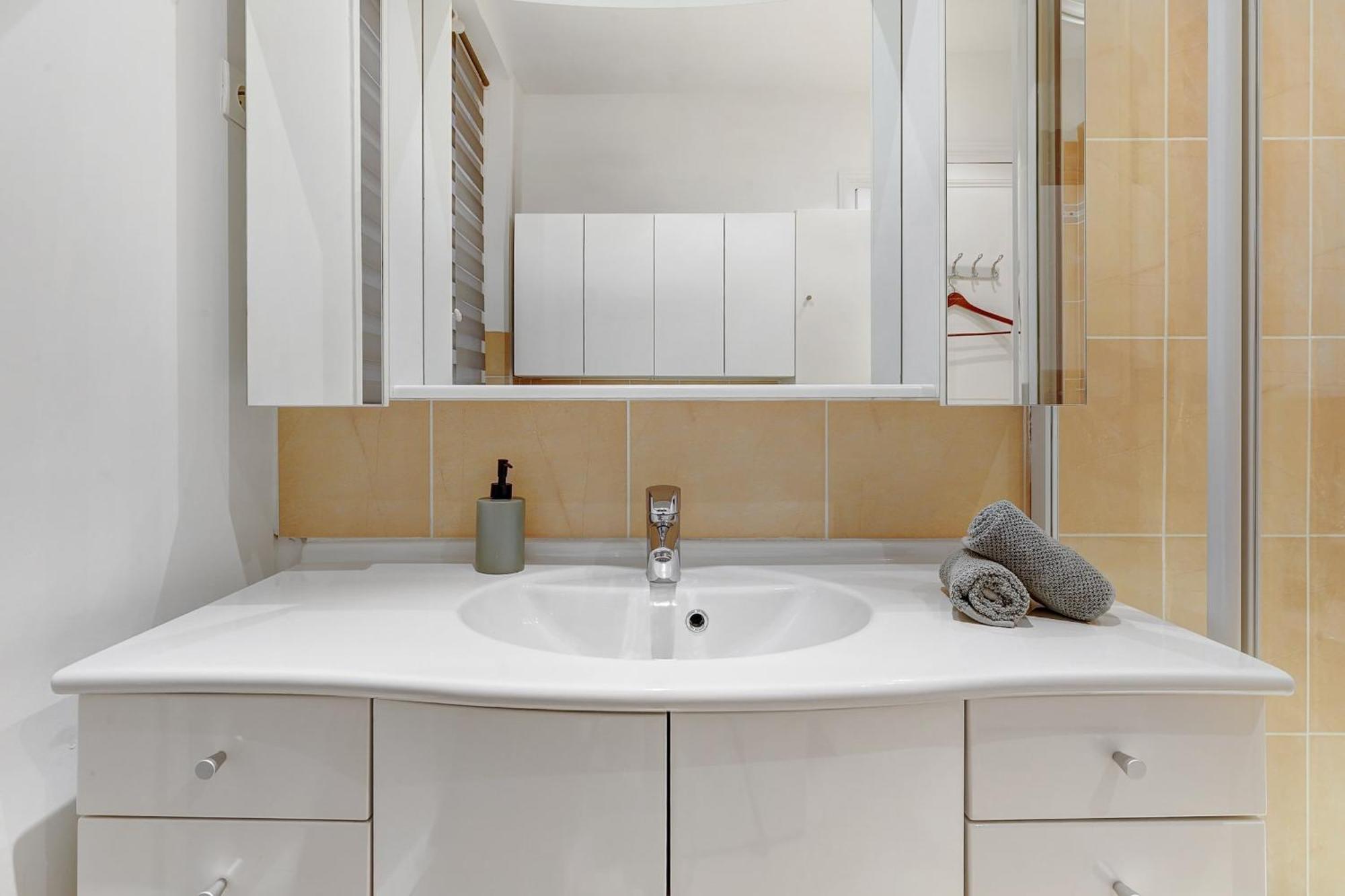 Historic Montparnasse & Jardin Atlantique - Cityapartmentstay Appartamento