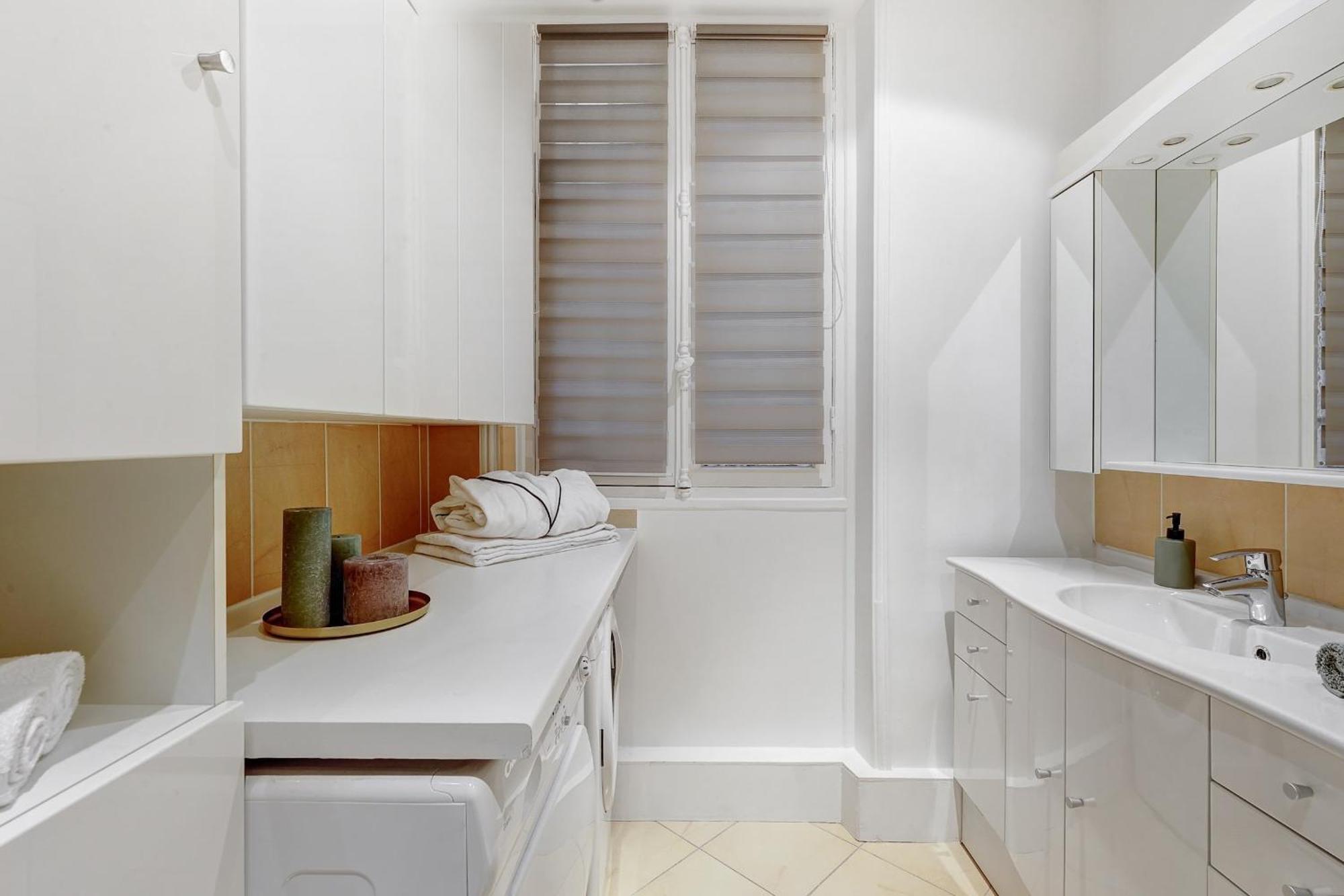 Appartamento Historic Montparnasse & Jardin Atlantique - Cityapartmentstay *