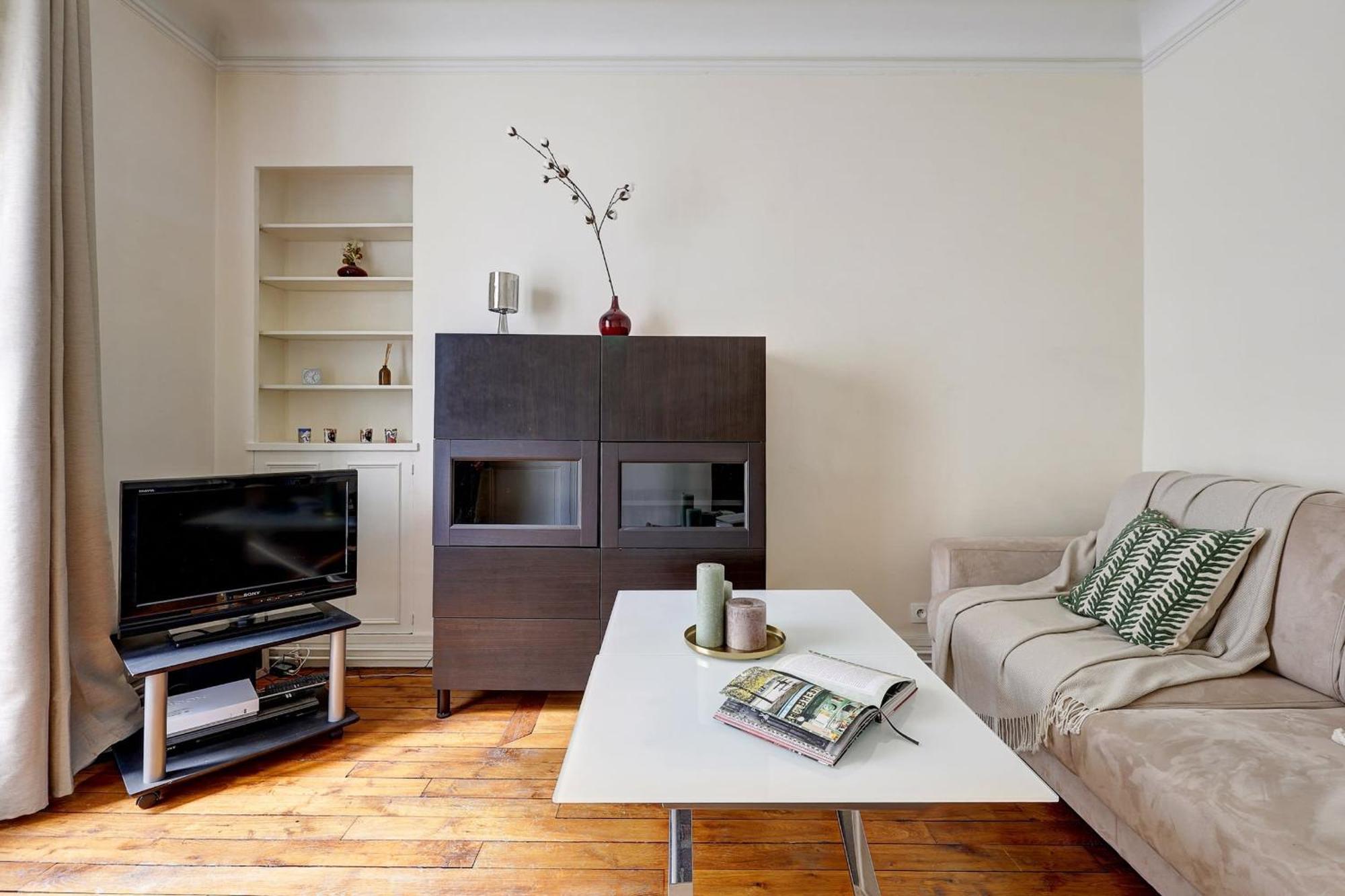 Historic Montparnasse & Jardin Atlantique - Cityapartmentstay Parigi