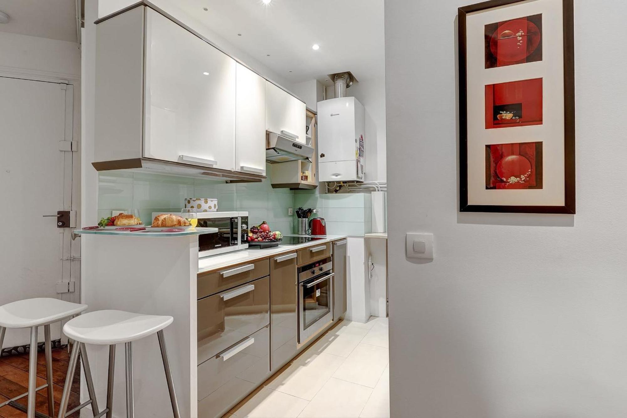 Historic Montparnasse & Jardin Atlantique - Cityapartmentstay Appartamento