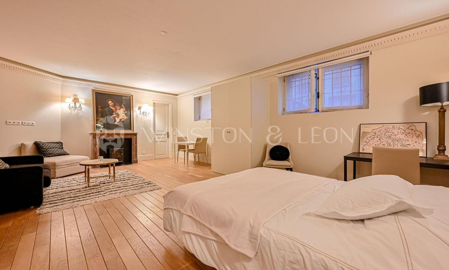 7e Invalides Tour Eiffel Apartment Paris