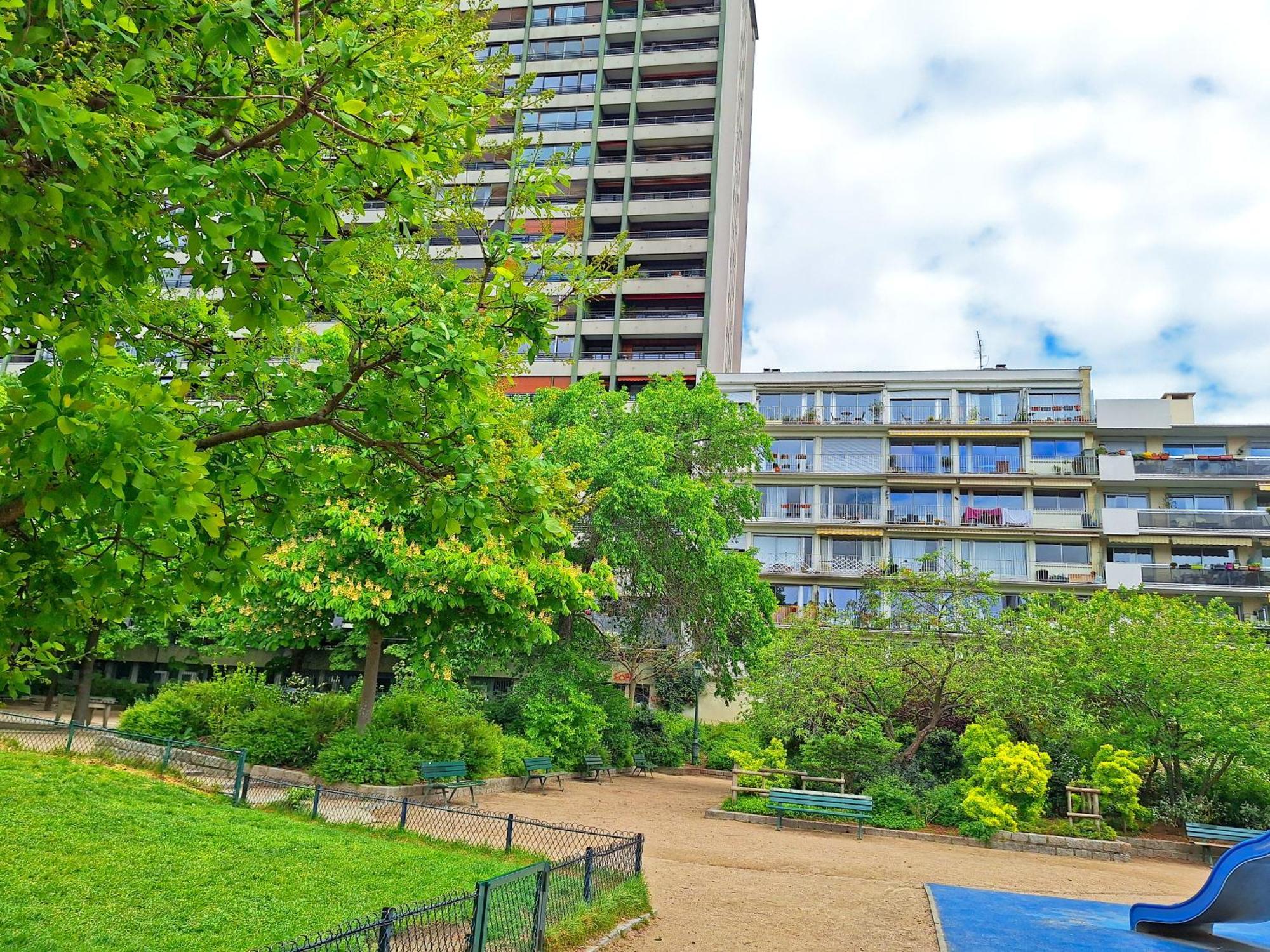 Chic Parisian Retreat Bright Spacious And Secure Parking * Paris
