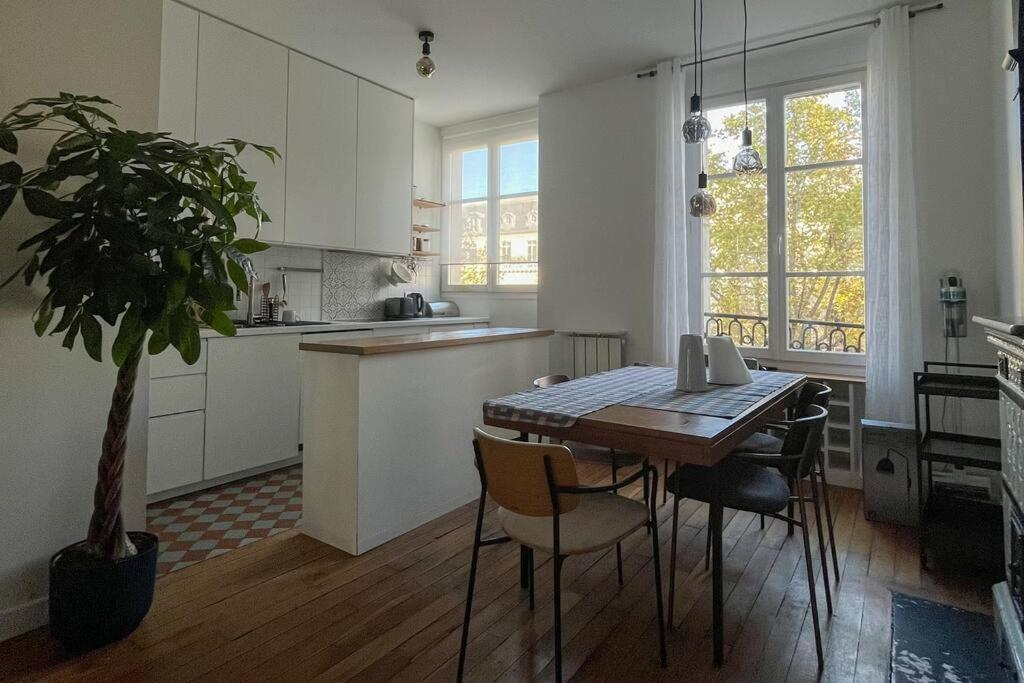 Apartment Luxurious In Marais