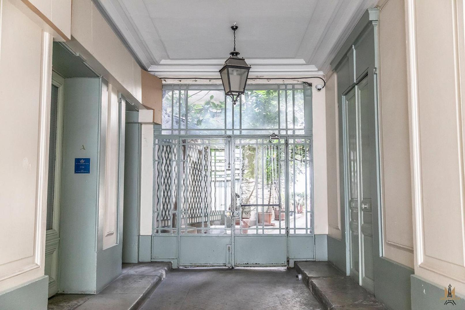 Montmartre Apartments - Degas Apartment