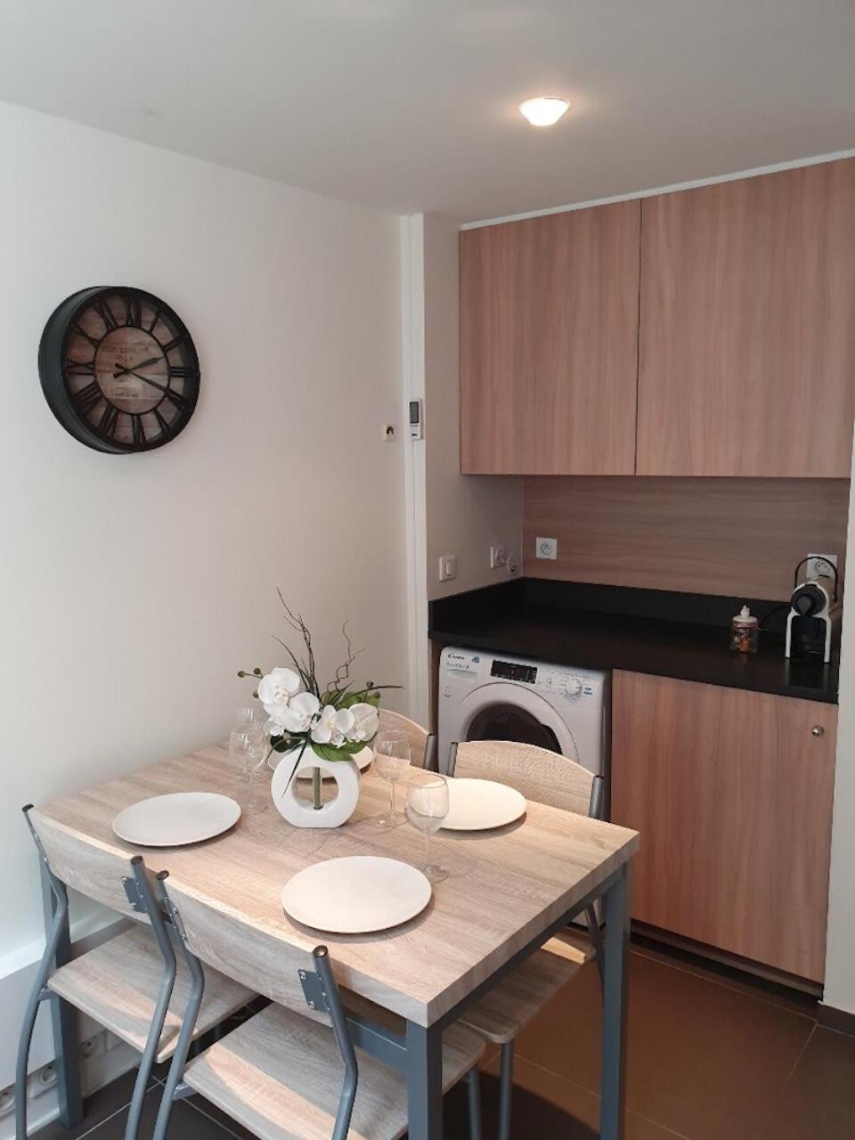 Appartamento Mini Loft Daval Parigi